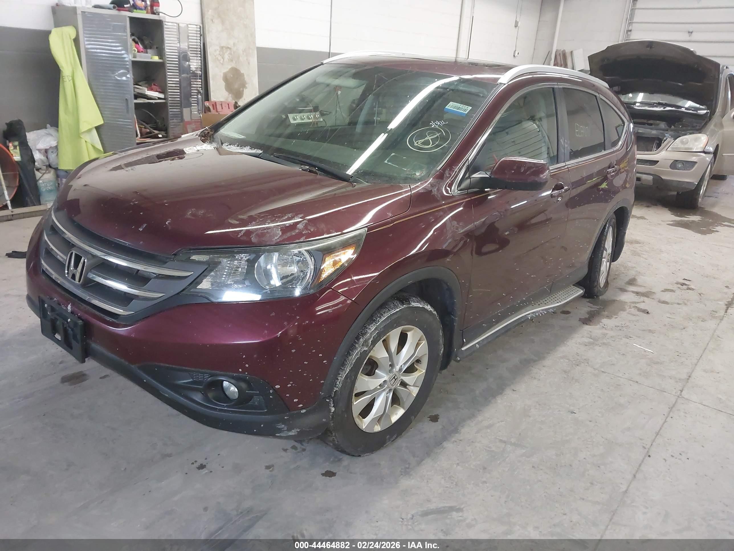 HONDA CR-V image 2