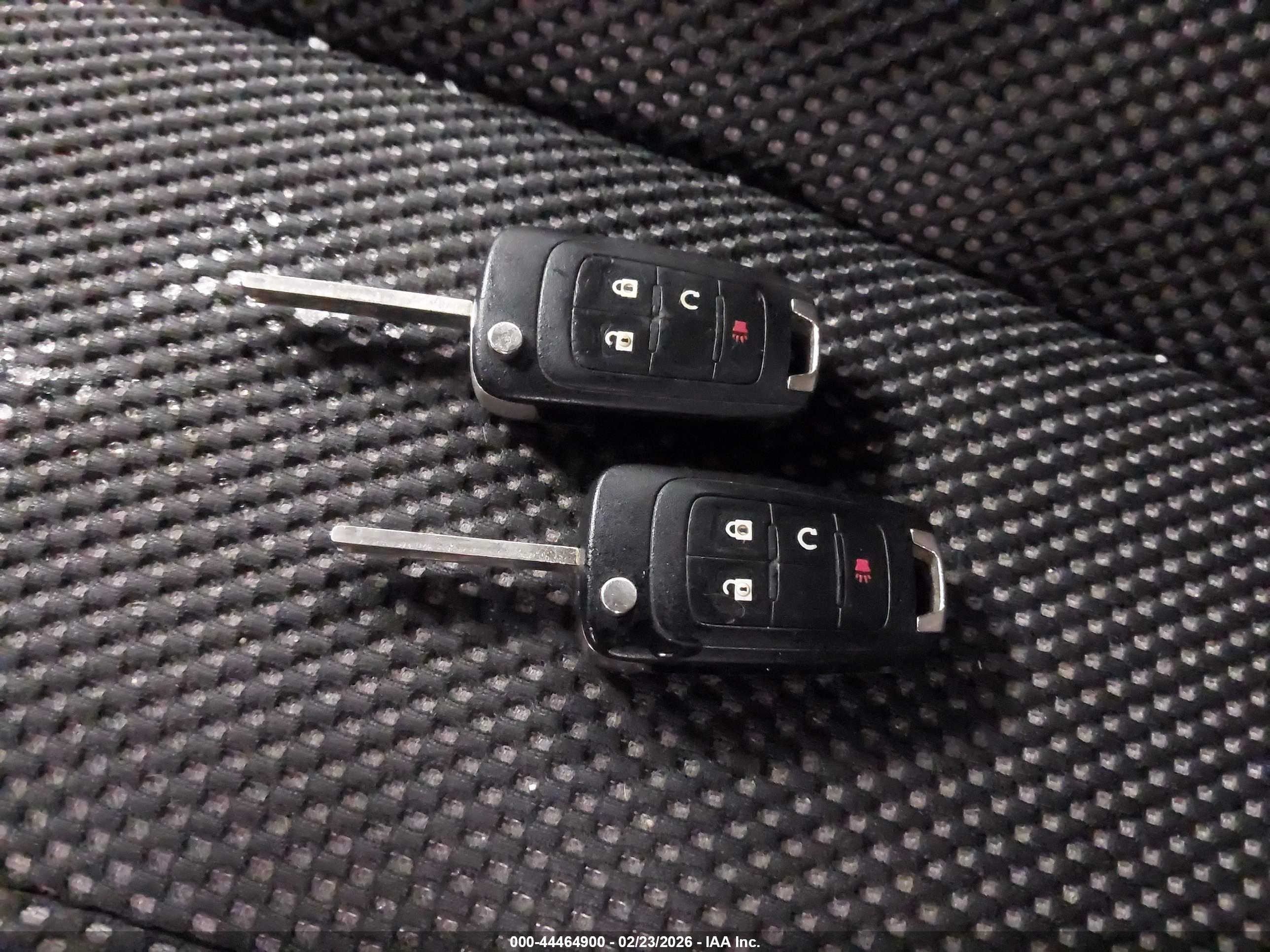 GMC TERRAIN image 11