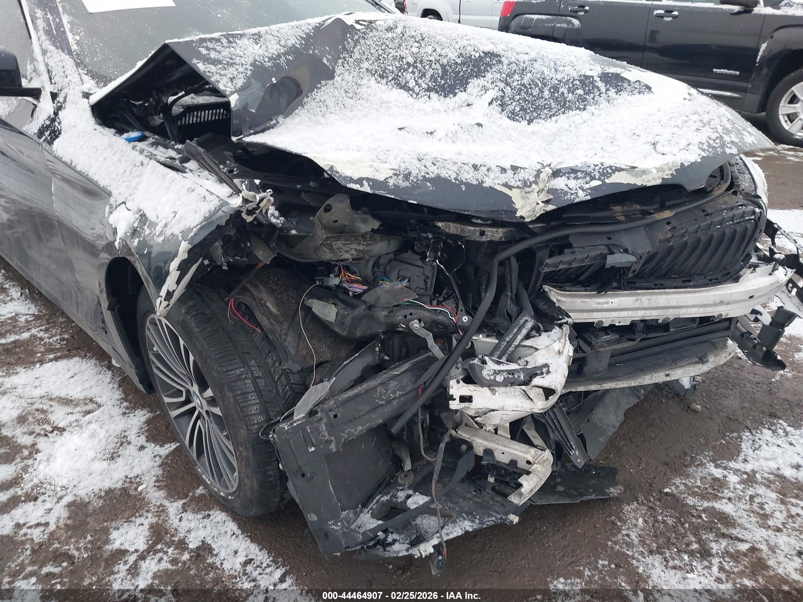 BMW 530I image 6