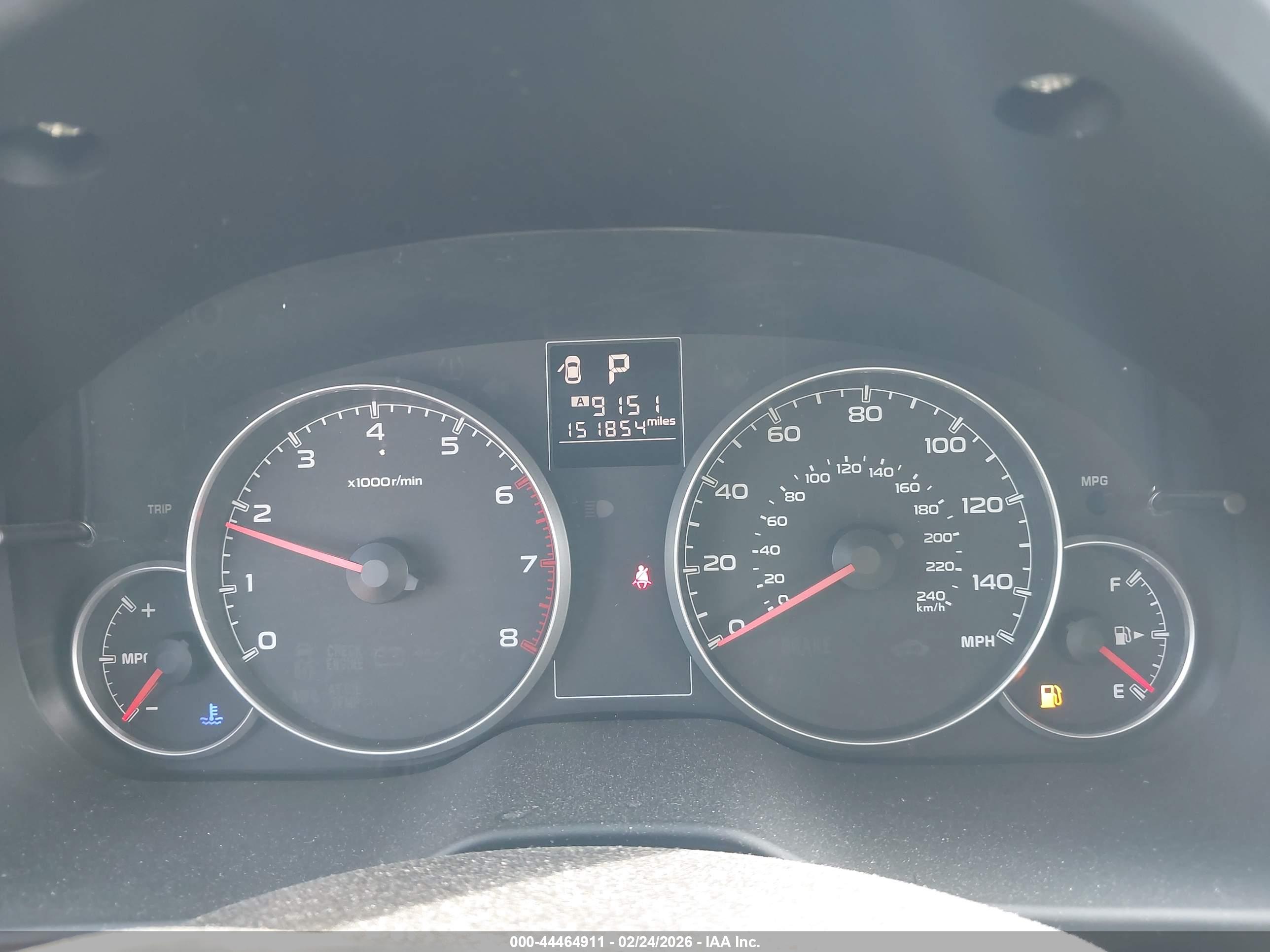 SUBARU OUTBACK image 7