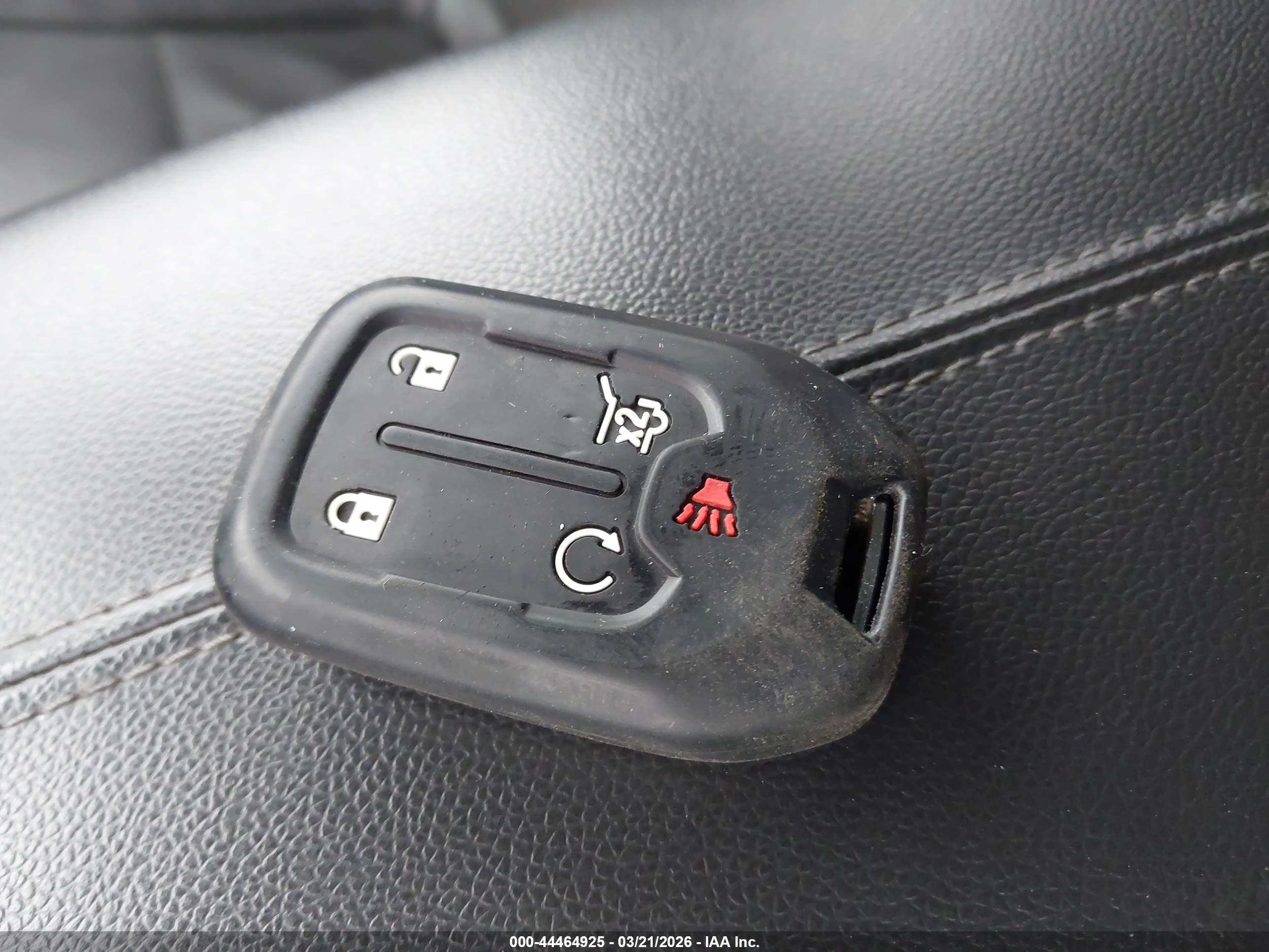 GMC TERRAIN image 11