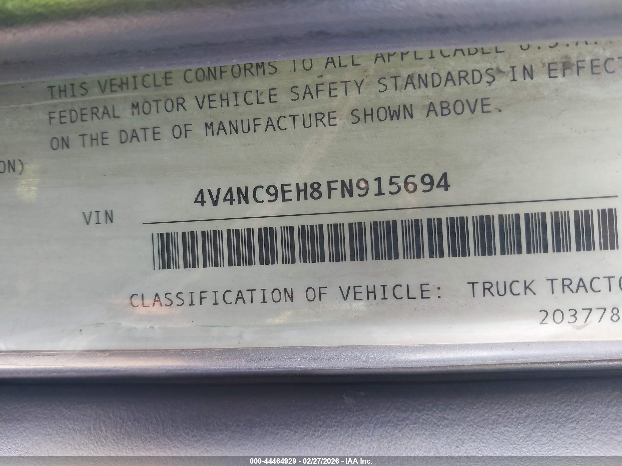 VOLVO VN image 9