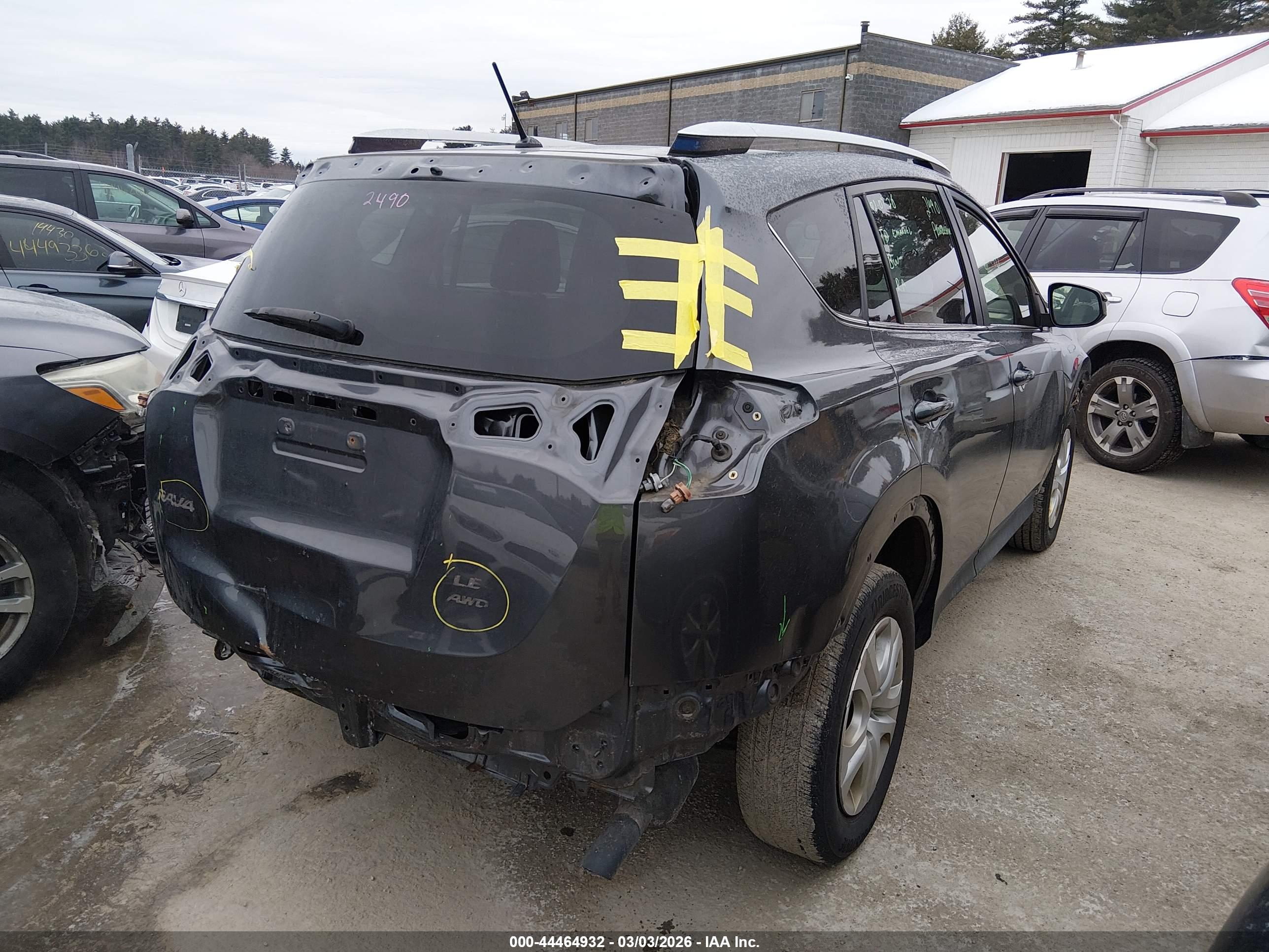 TOYOTA RAV4 image 4