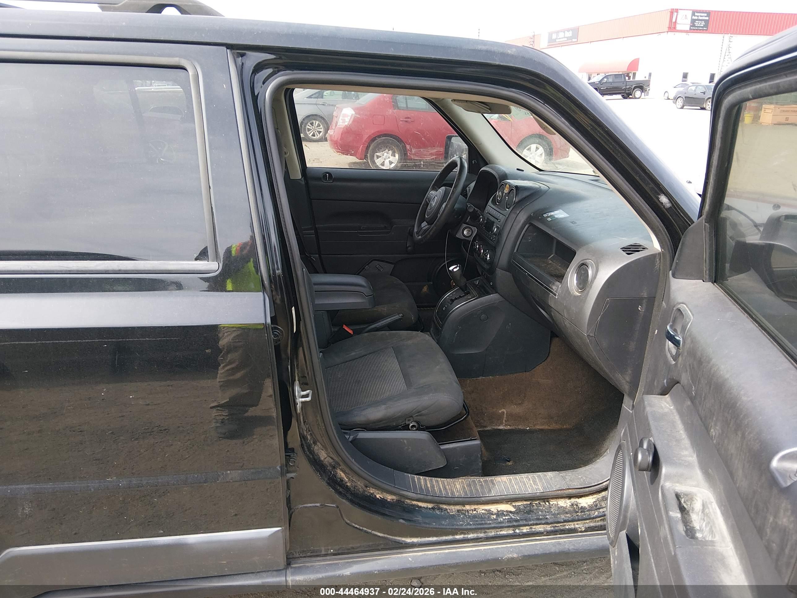 JEEP PATRIOT image 5