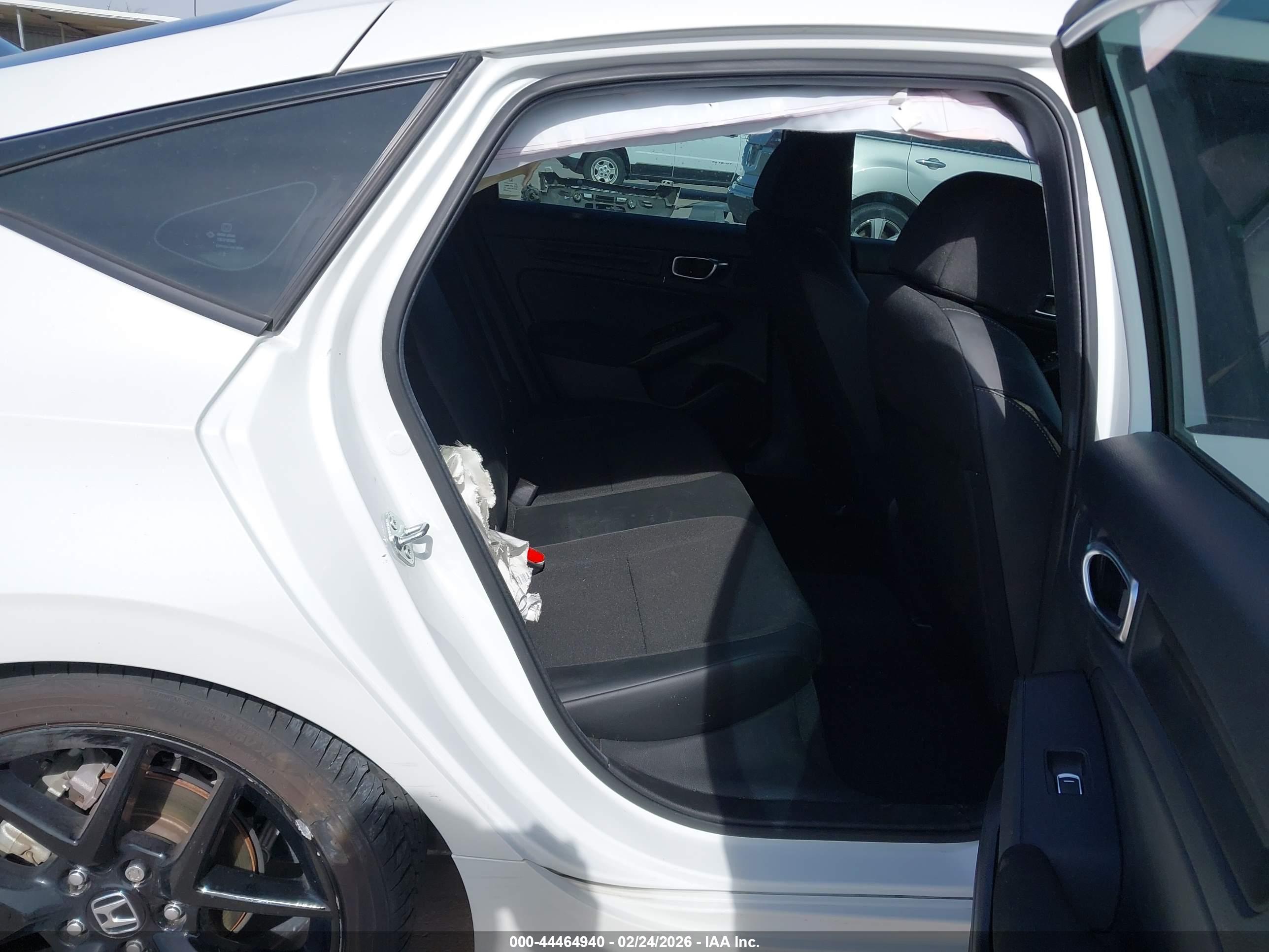HONDA CIVIC image 8
