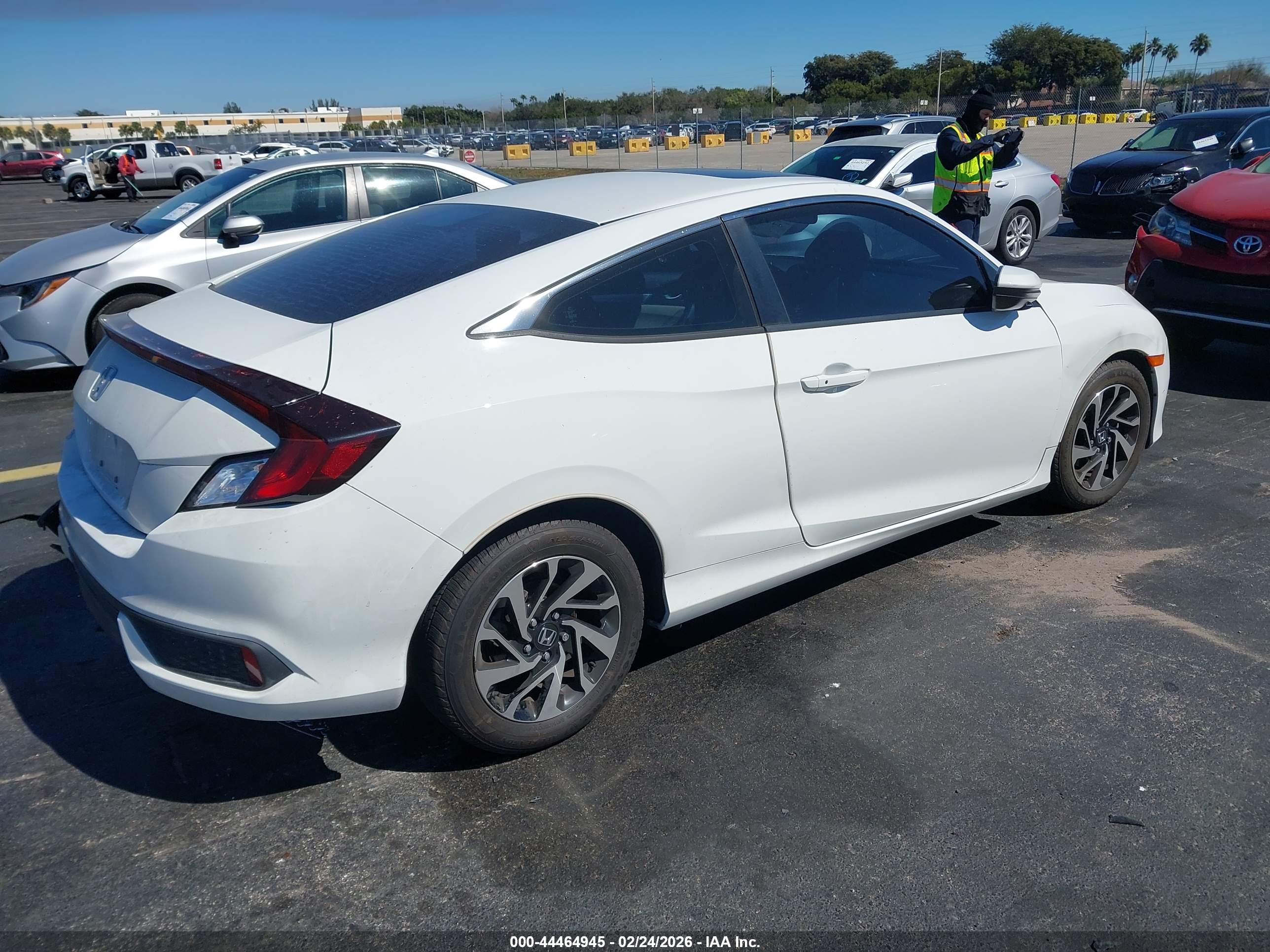 HONDA CIVIC image 4