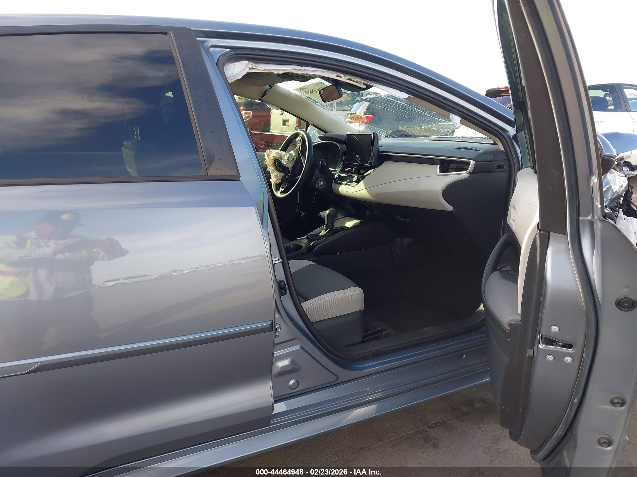 TOYOTA COROLLA image 5
