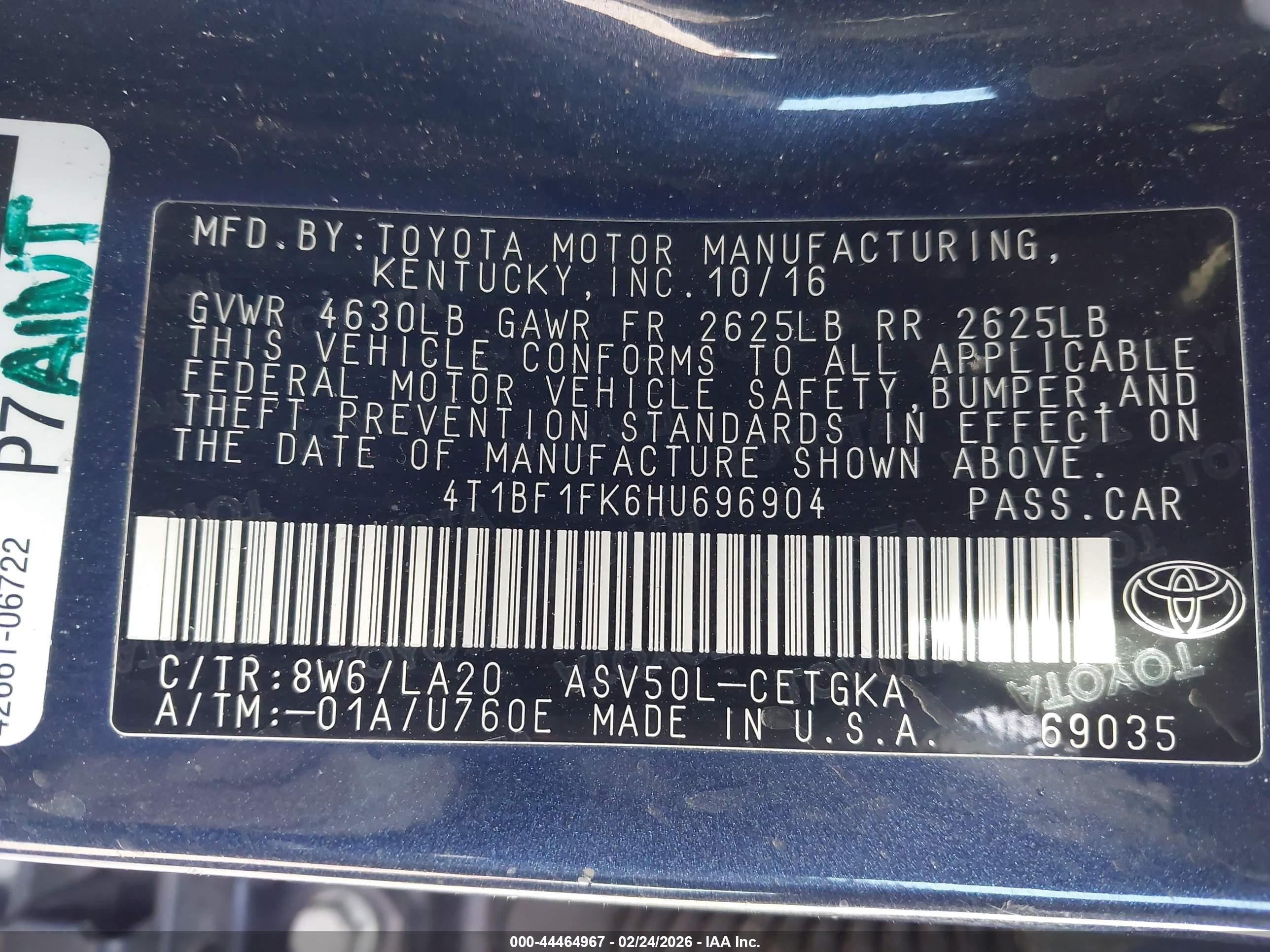 TOYOTA CAMRY image 9