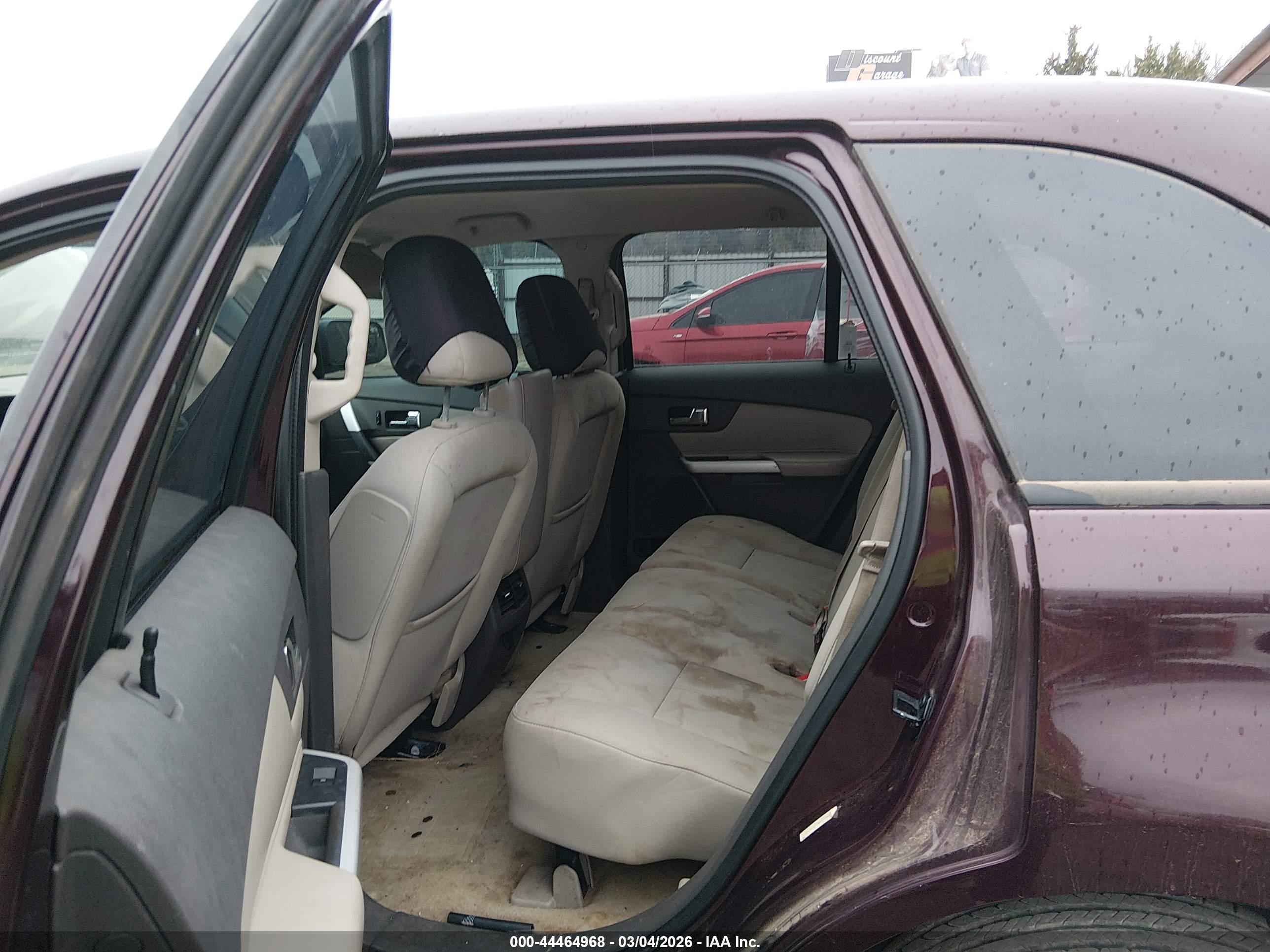 FORD EDGE image 8