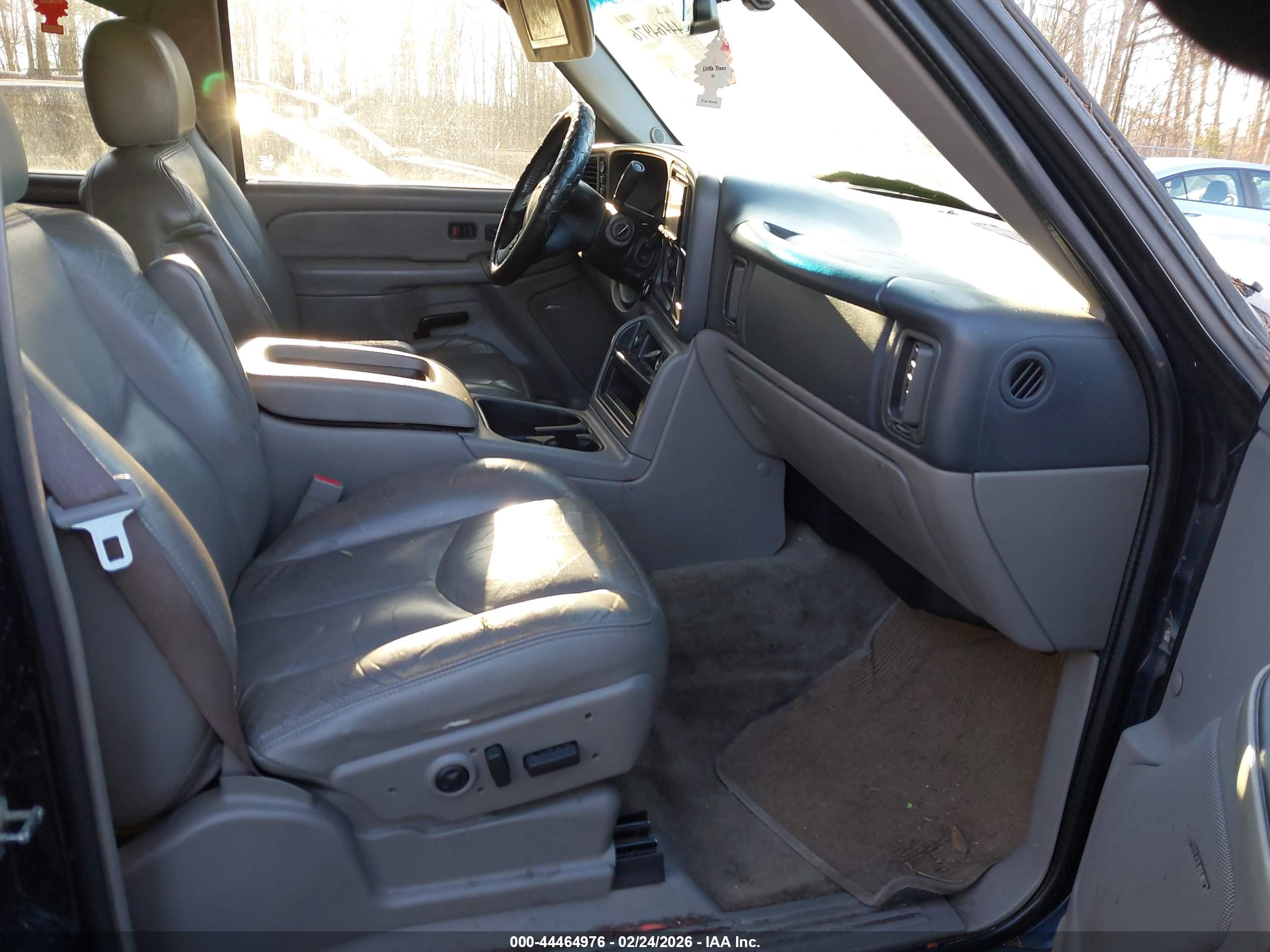 GMC YUKON image 5