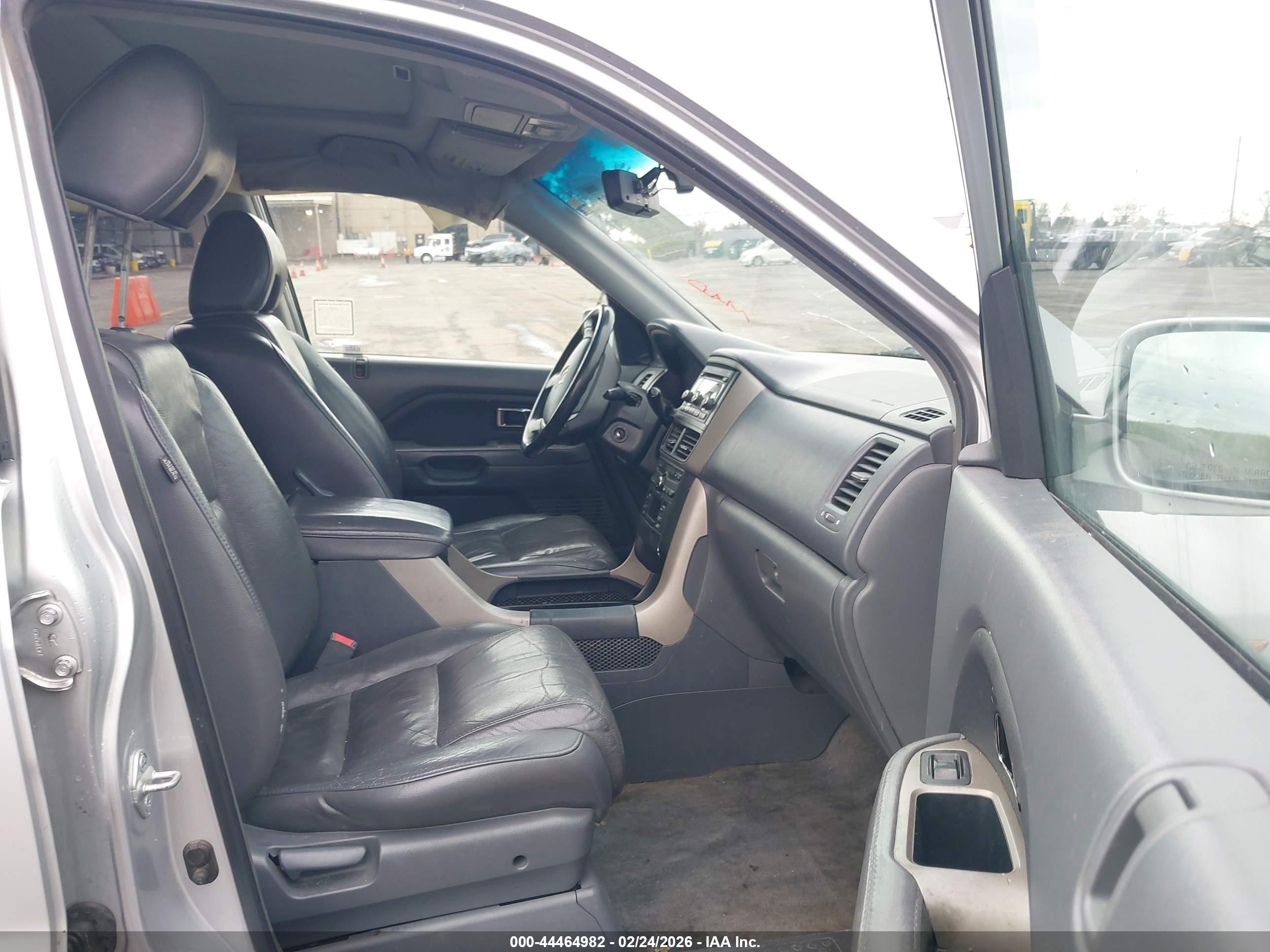 HONDA PILOT image 5