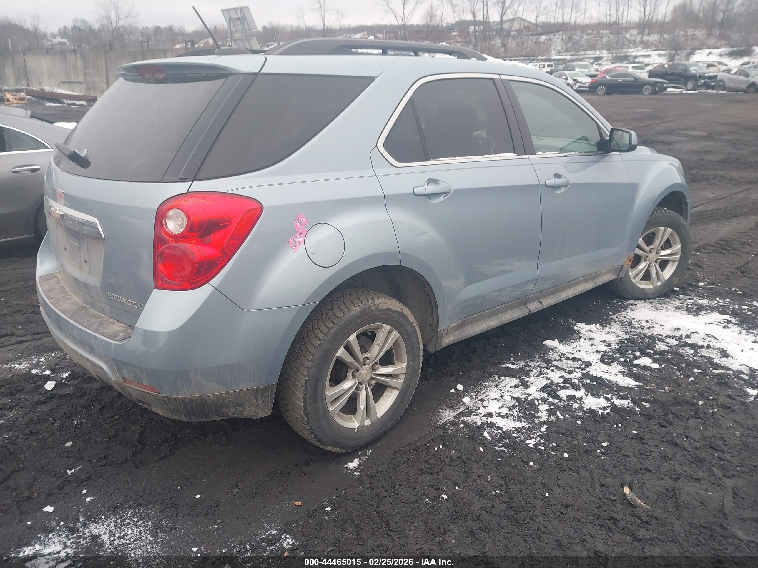 CHEVROLET EQUINOX image 4