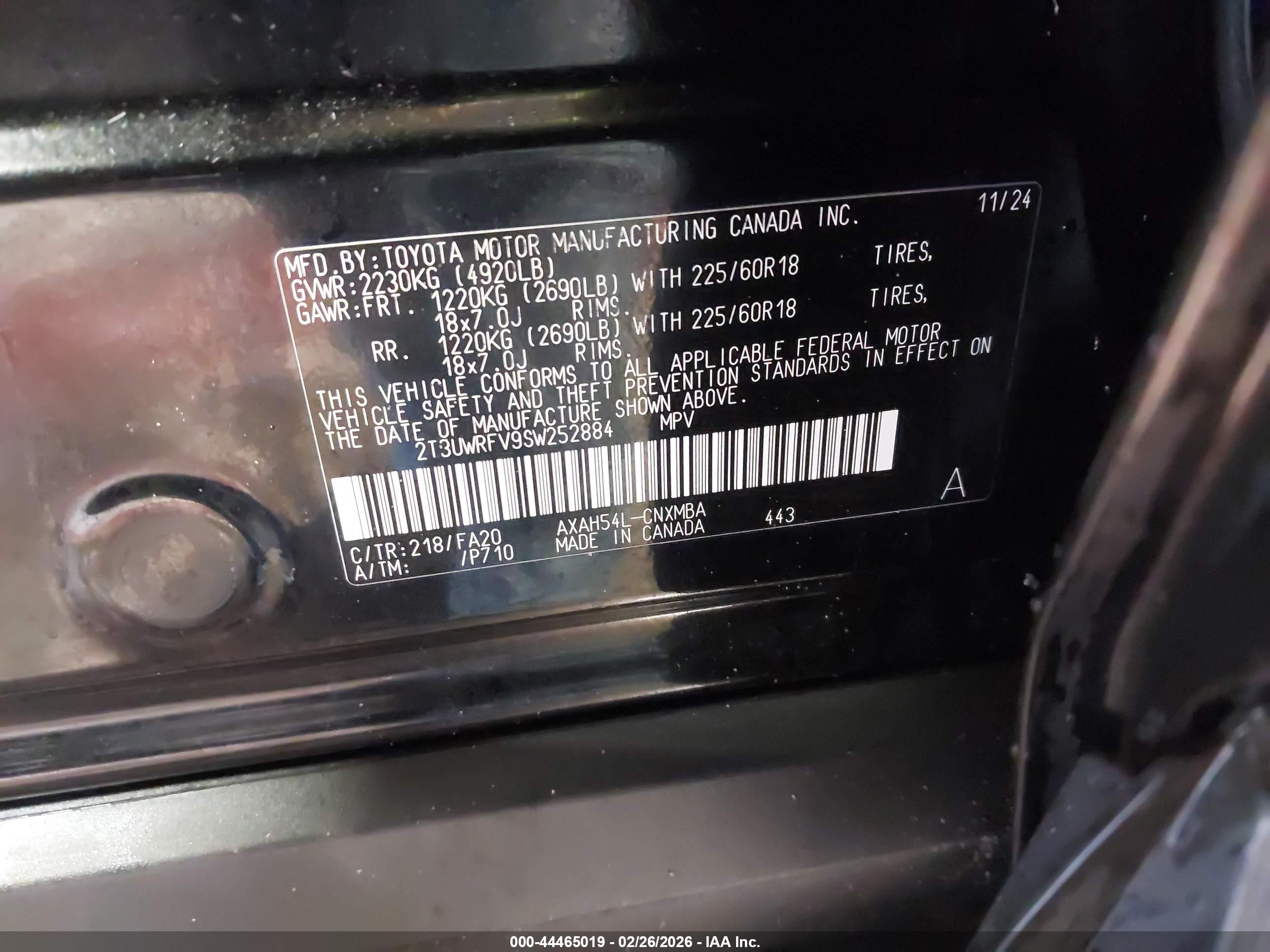 TOYOTA RAV4 image 9