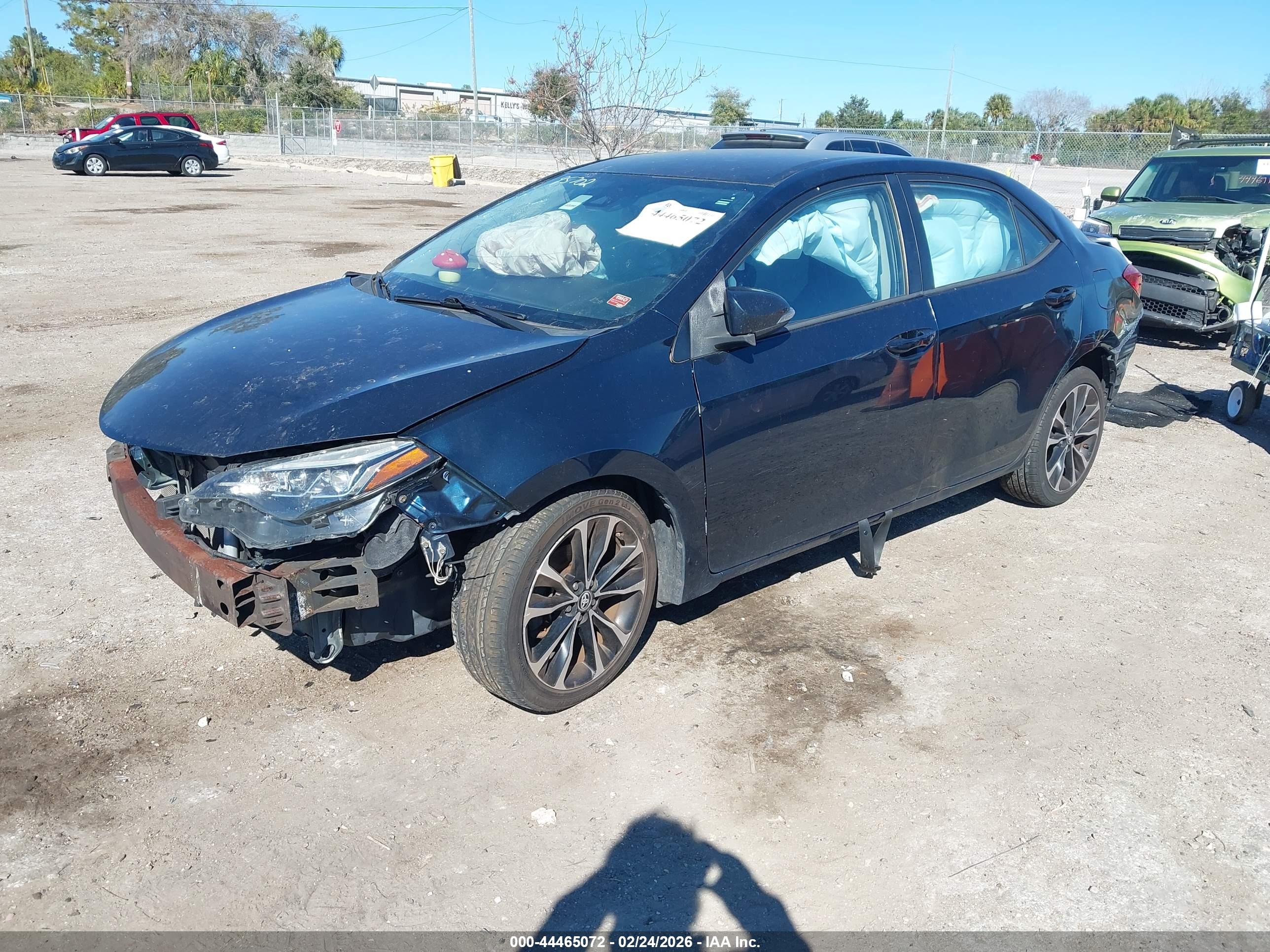 TOYOTA COROLLA image 2