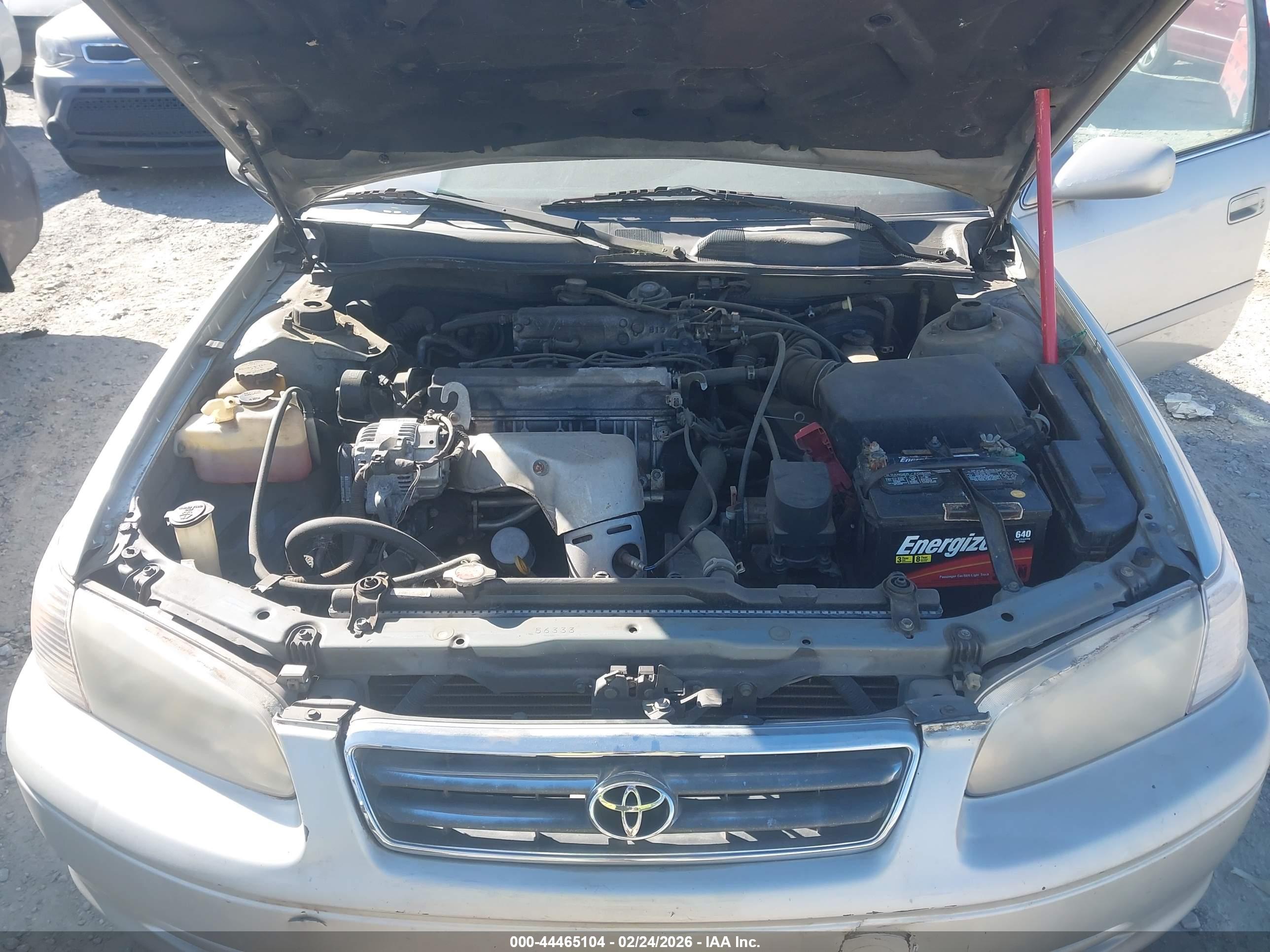 TOYOTA CAMRY image 10