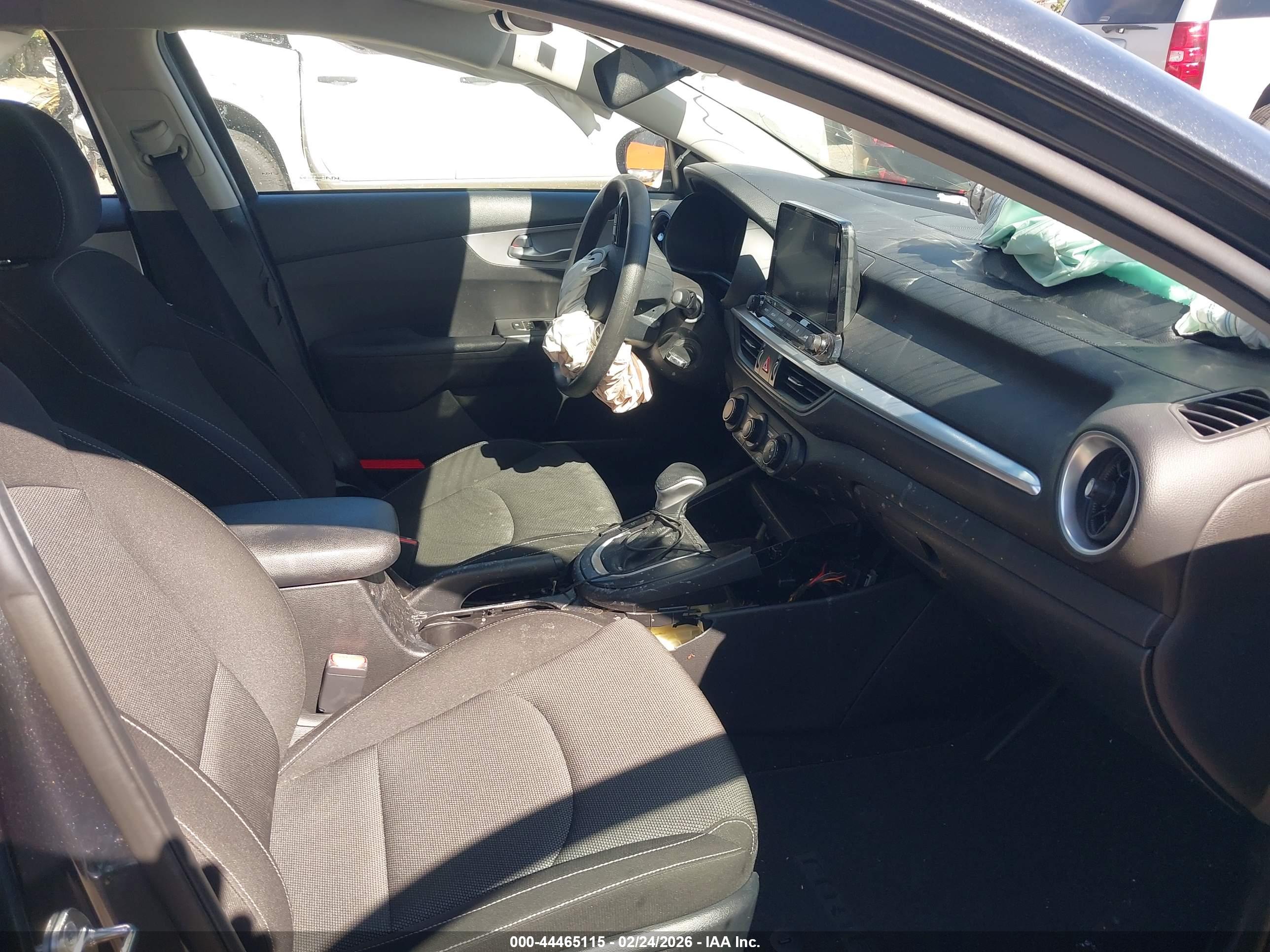 KIA FORTE image 5