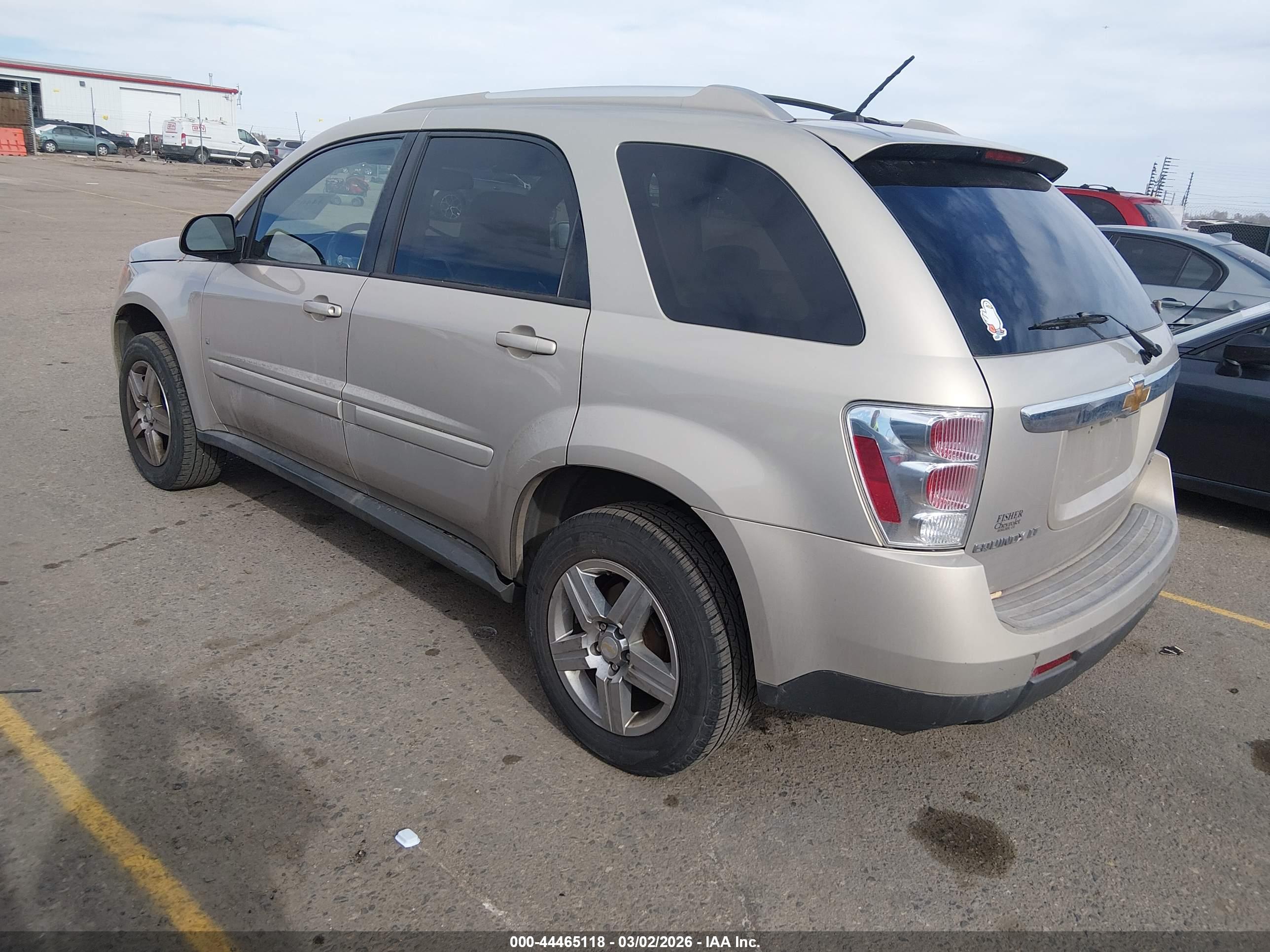 CHEVROLET EQUINOX image 3