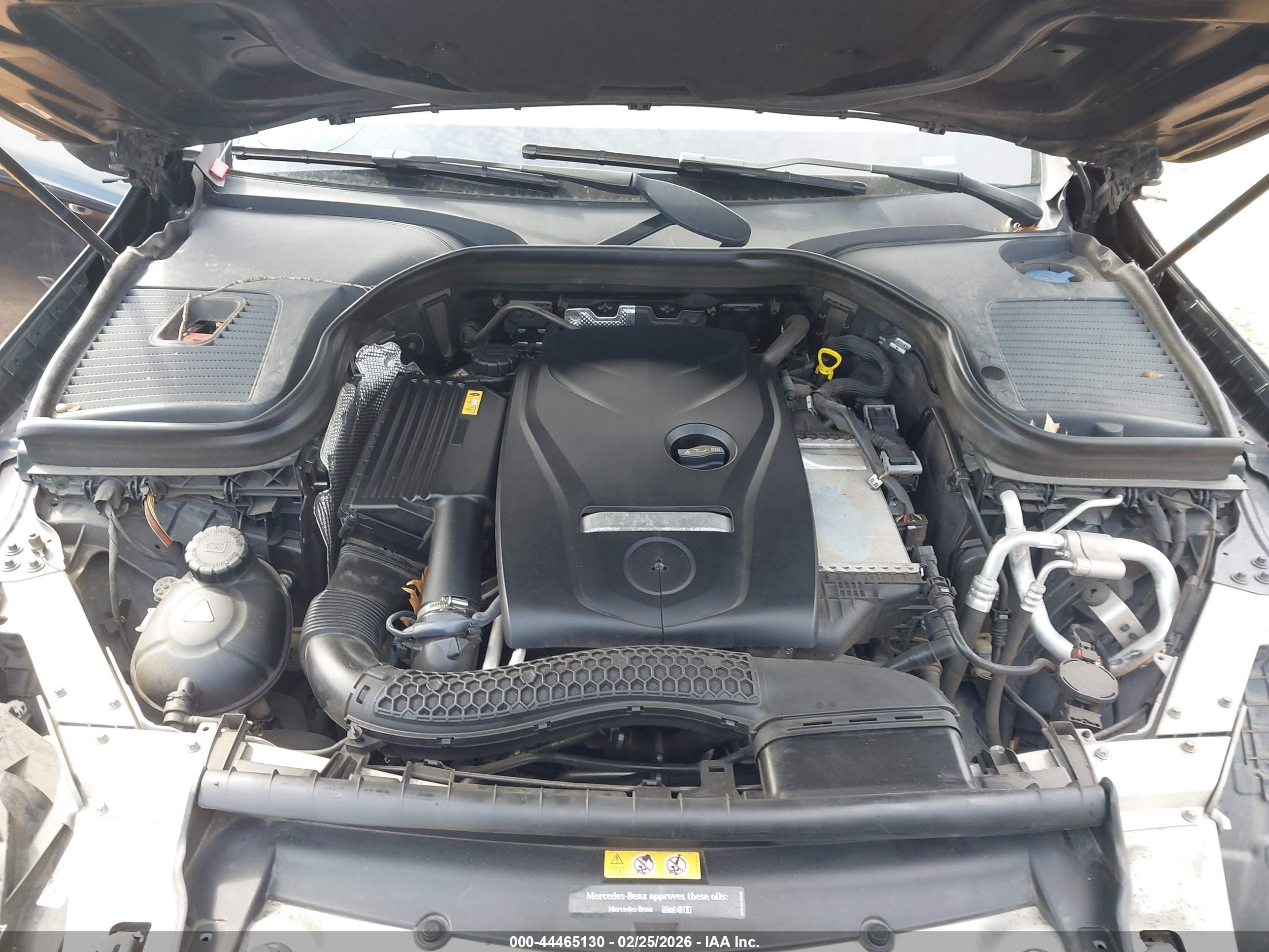 MERCEDES-BENZ GLC image 10