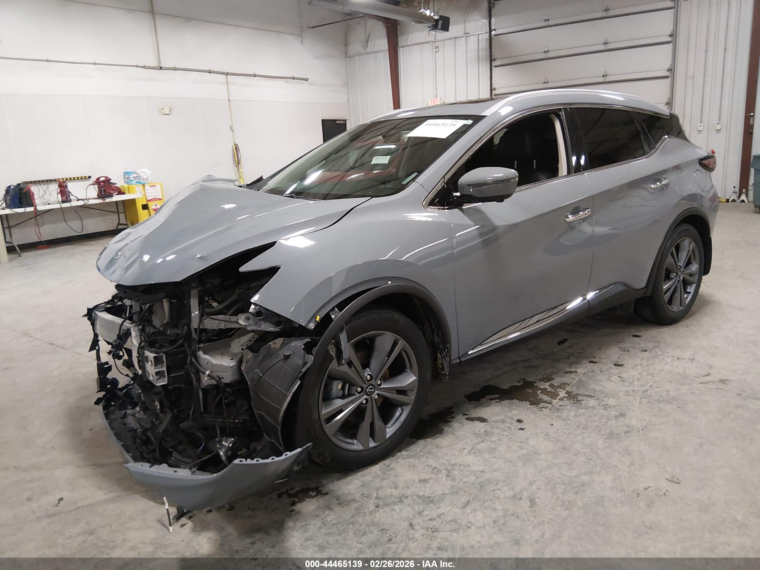 NISSAN MURANO image 2