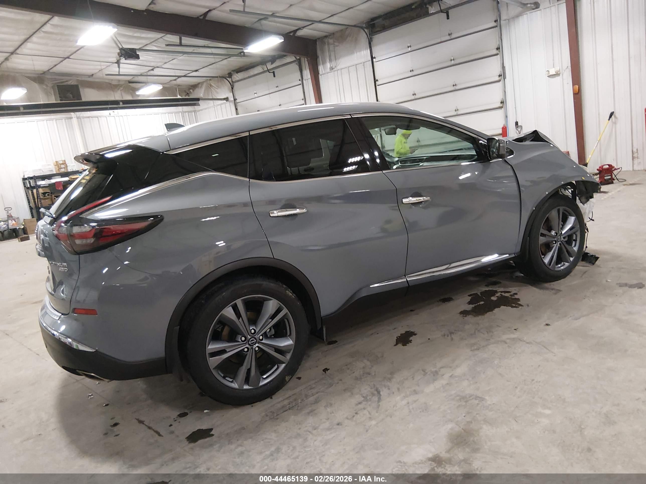 NISSAN MURANO image 4