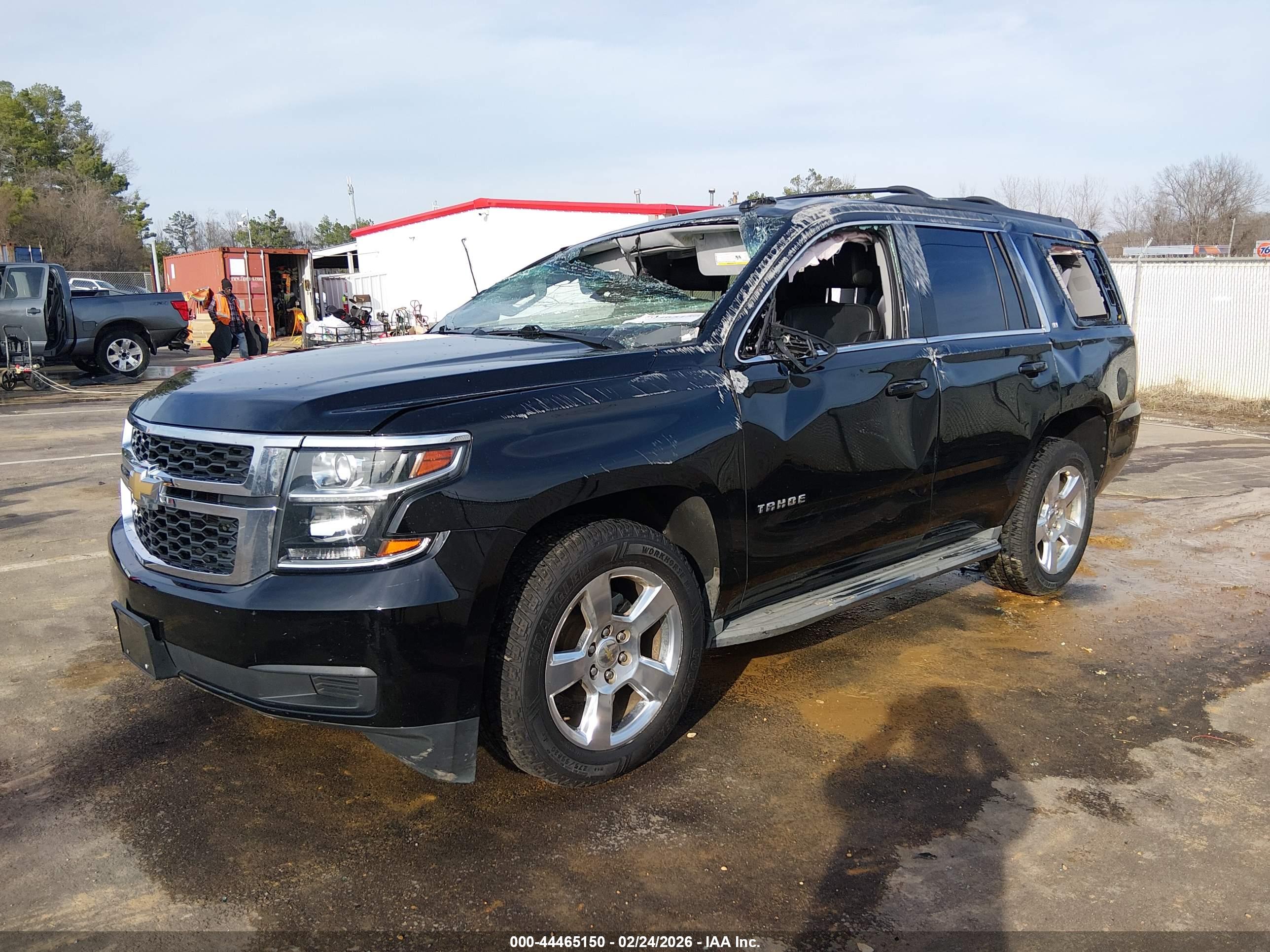 CHEVROLET TAHOE image 2