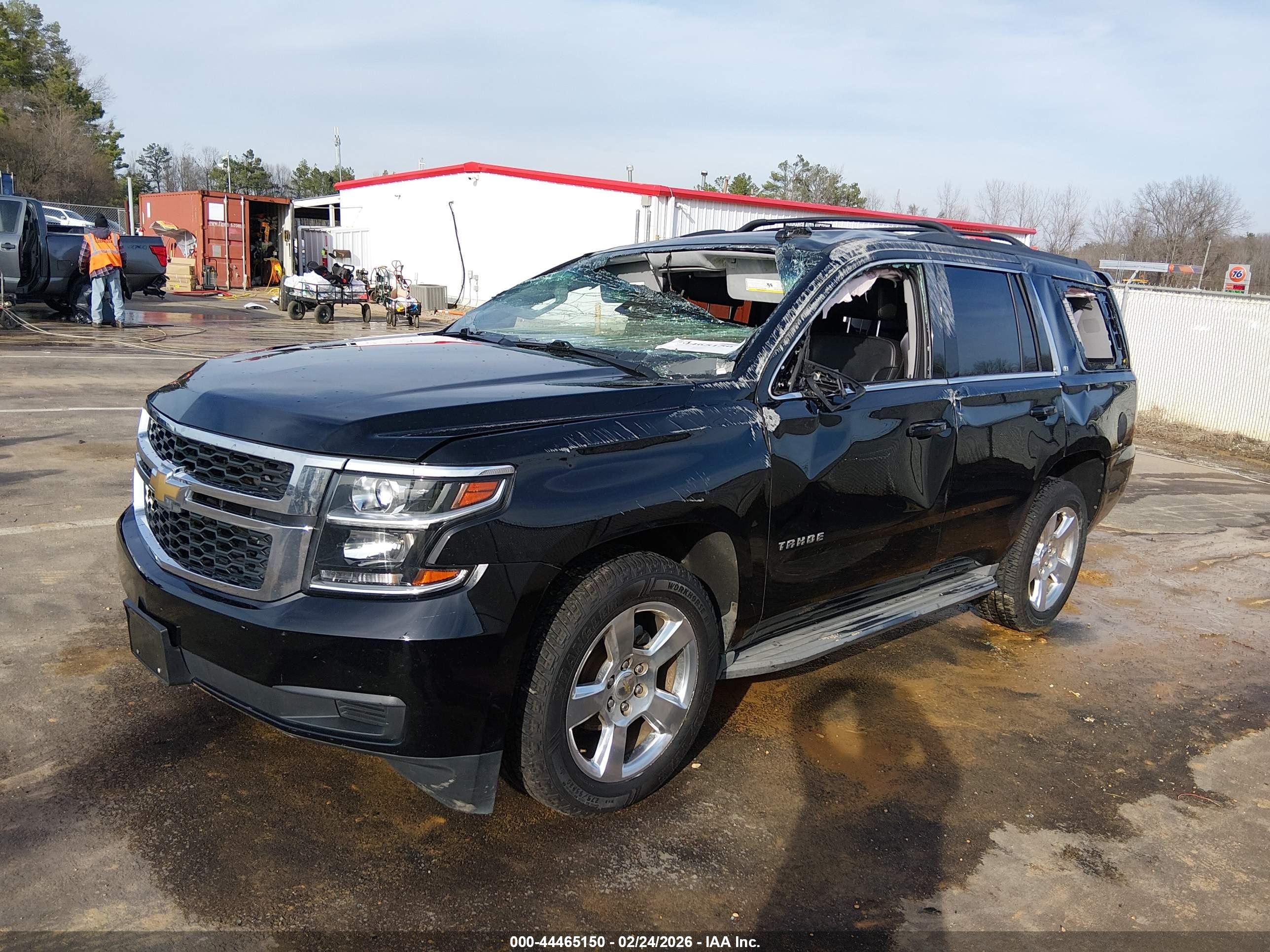 CHEVROLET TAHOE image 6