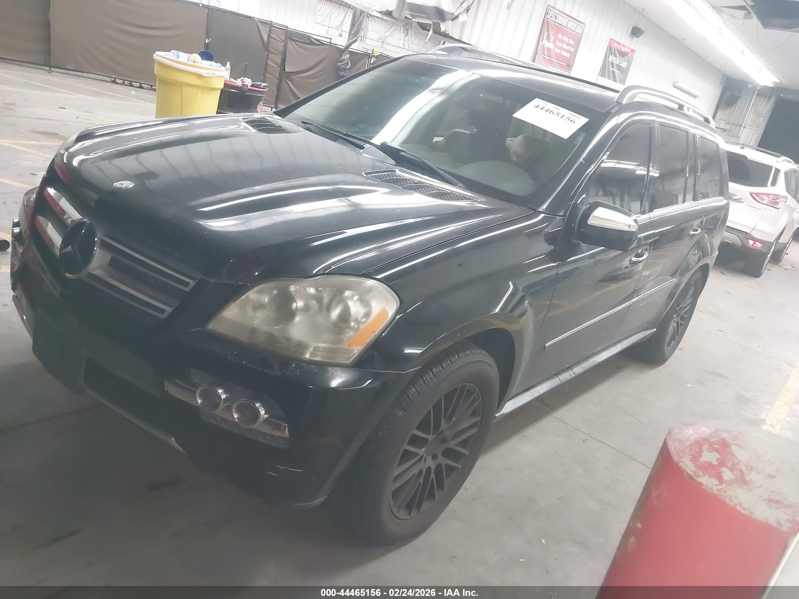 MERCEDES-BENZ GL image 2