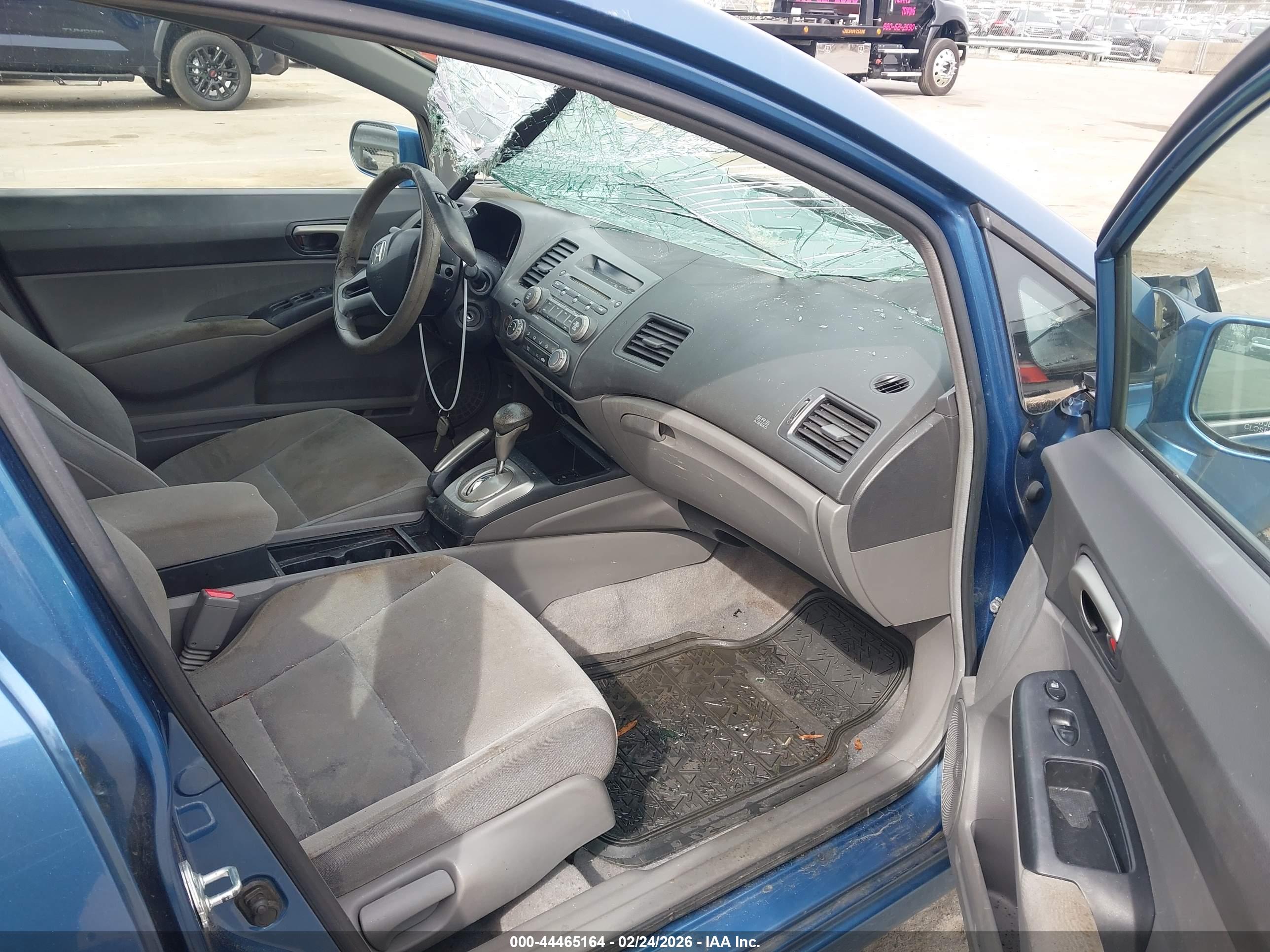 HONDA CIVIC image 5