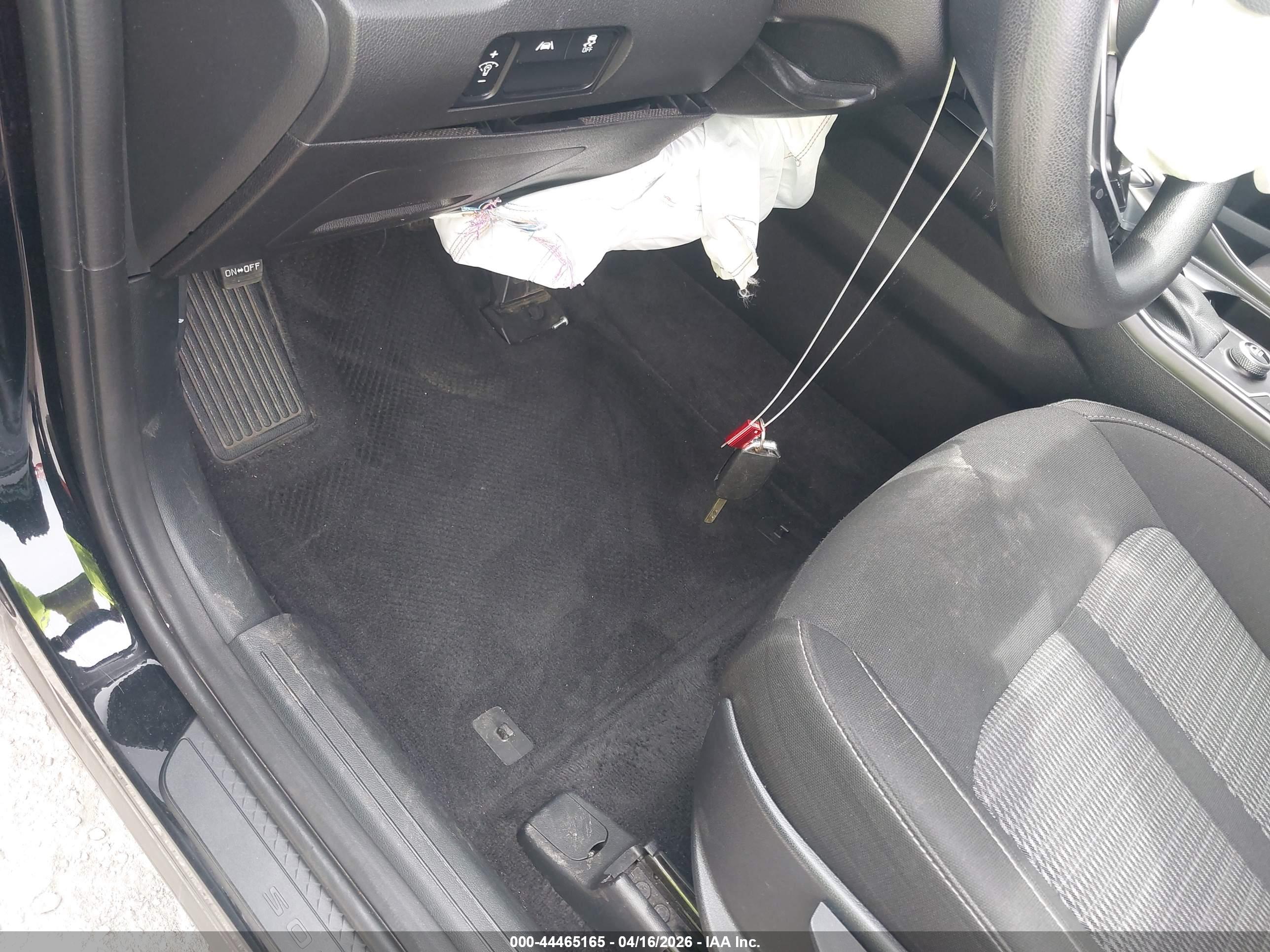 KIA SORENTO image 11