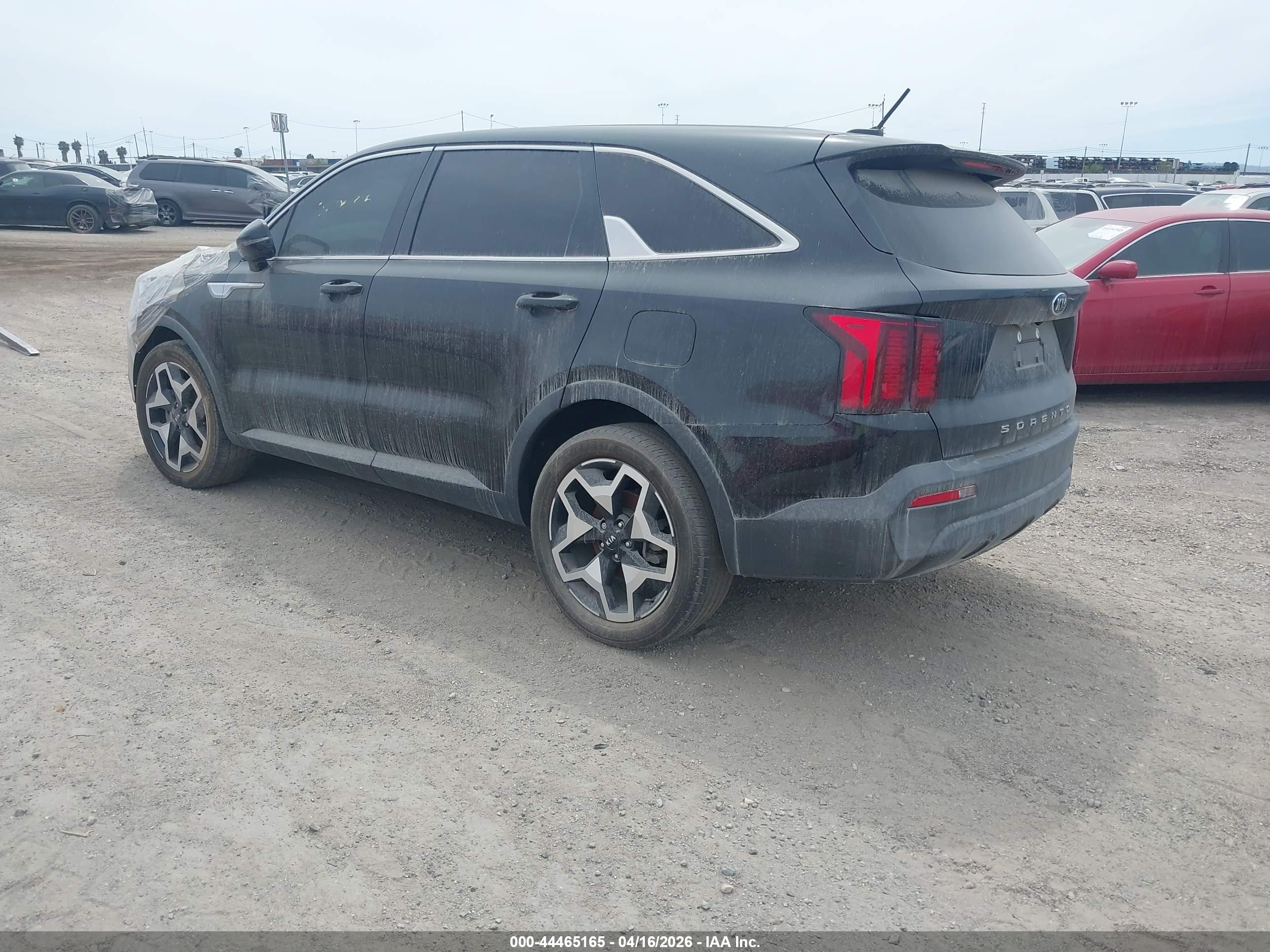 KIA SORENTO image 3