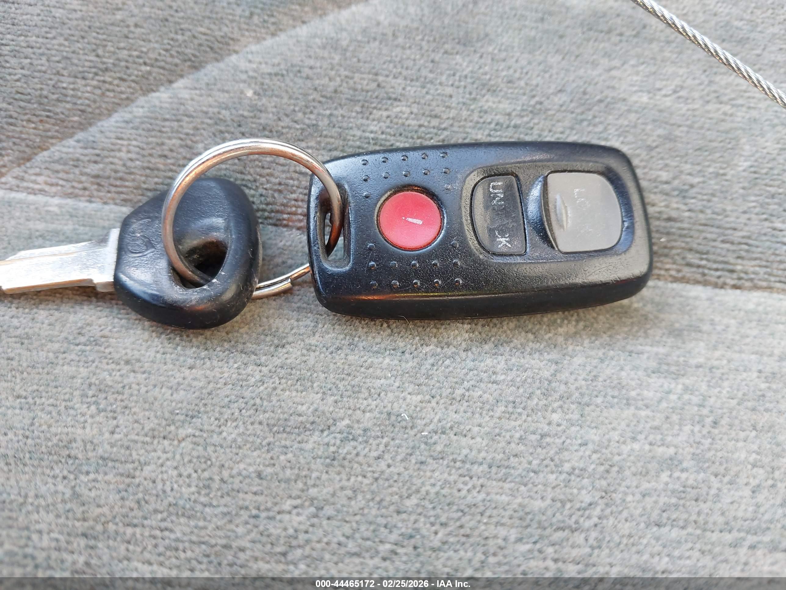 MAZDA MPV image 11