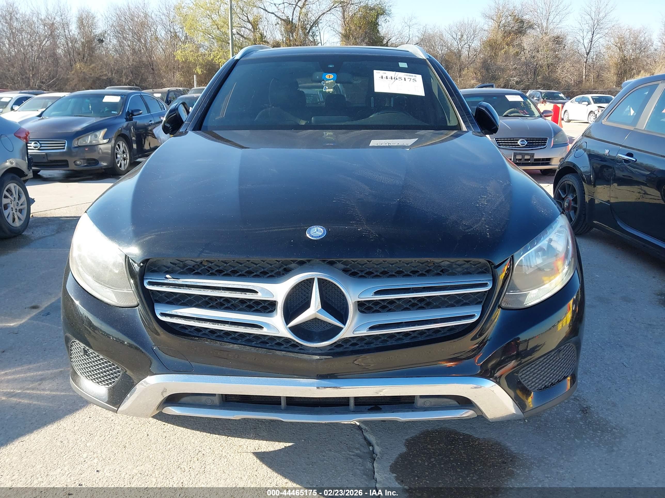MERCEDES-BENZ GLC image 6