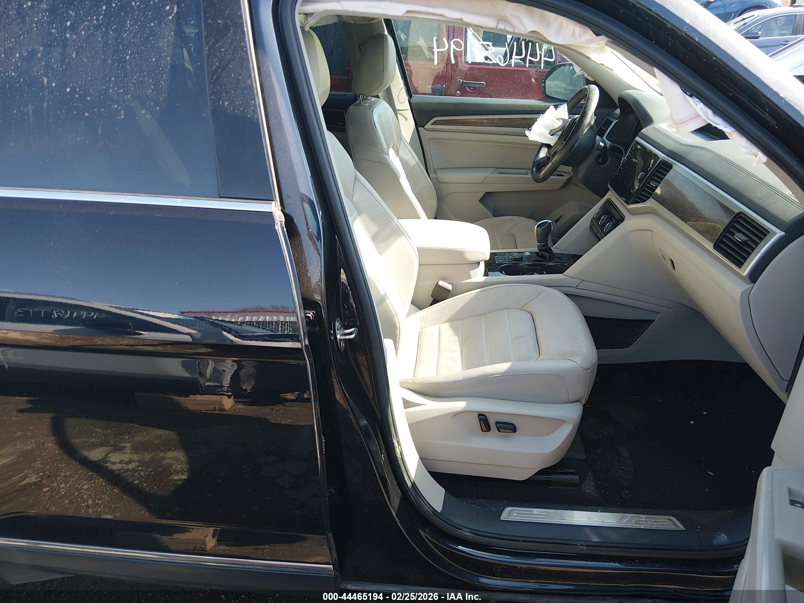 VOLKSWAGEN ATLAS image 5