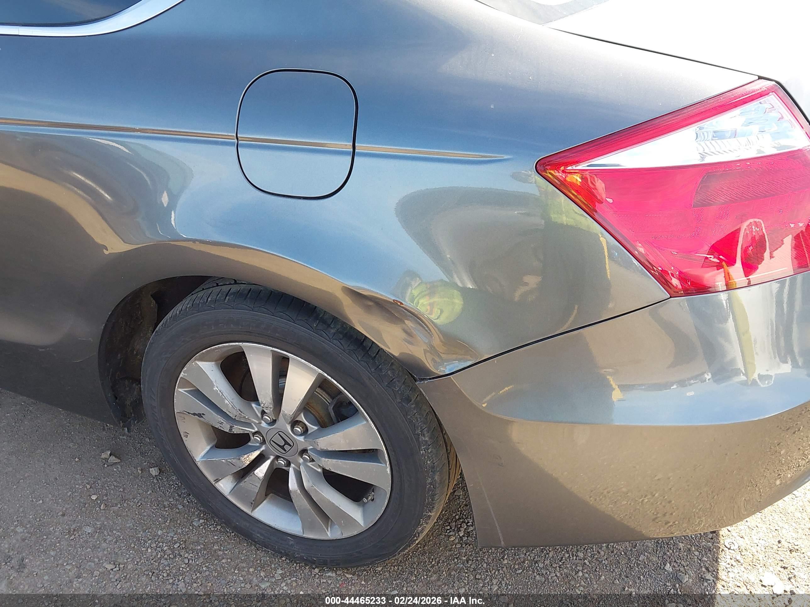 HONDA ACCORD image 6