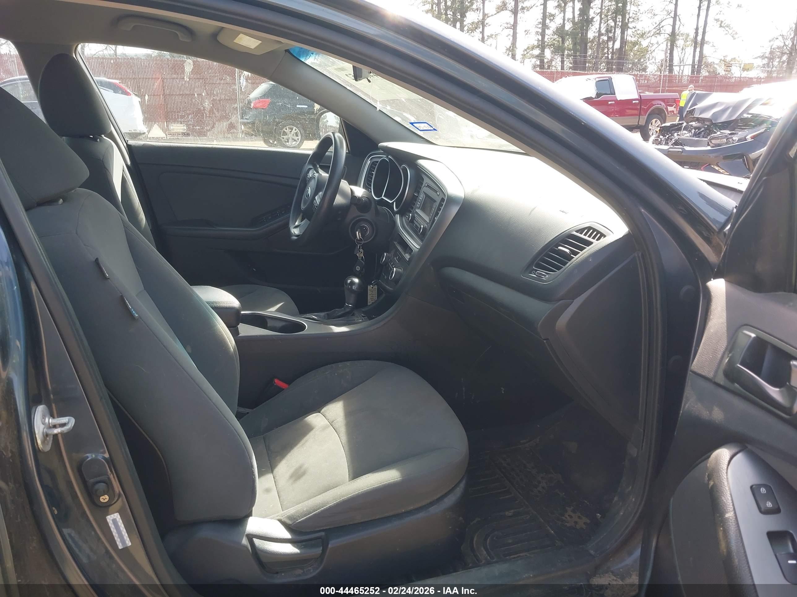 KIA OPTIMA image 5