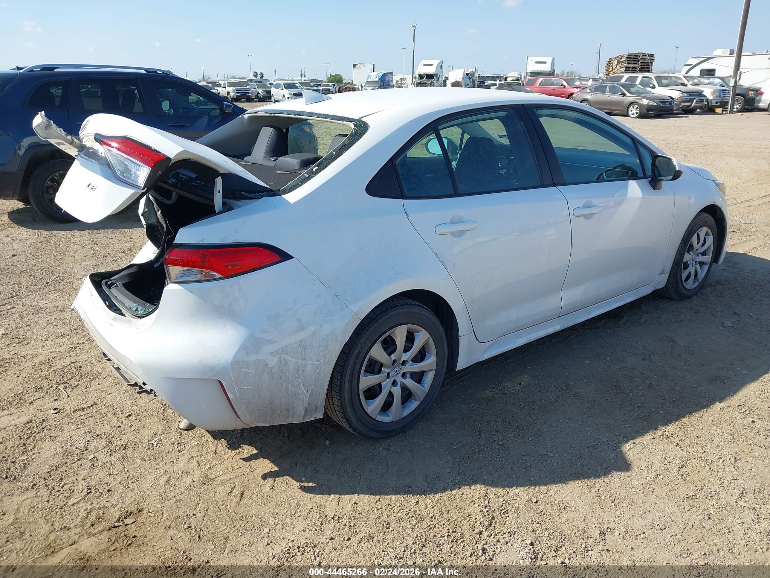 TOYOTA COROLLA image 4