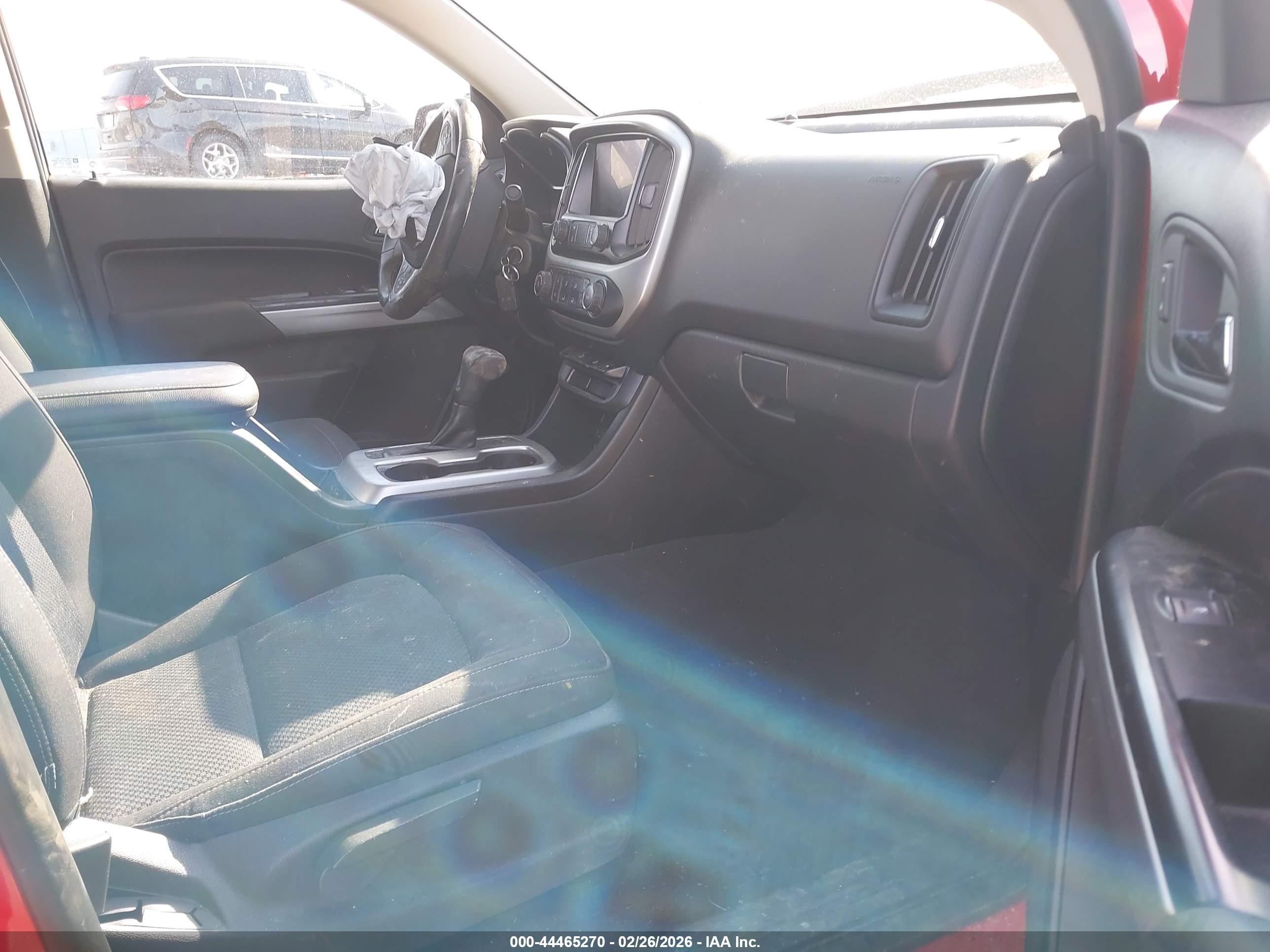 CHEVROLET COLORADO image 5