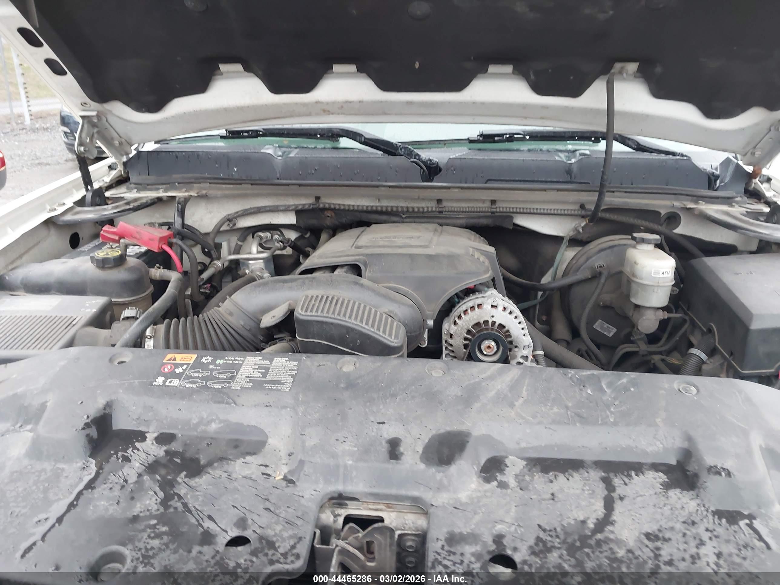 CHEVROLET SILVERADO image 10