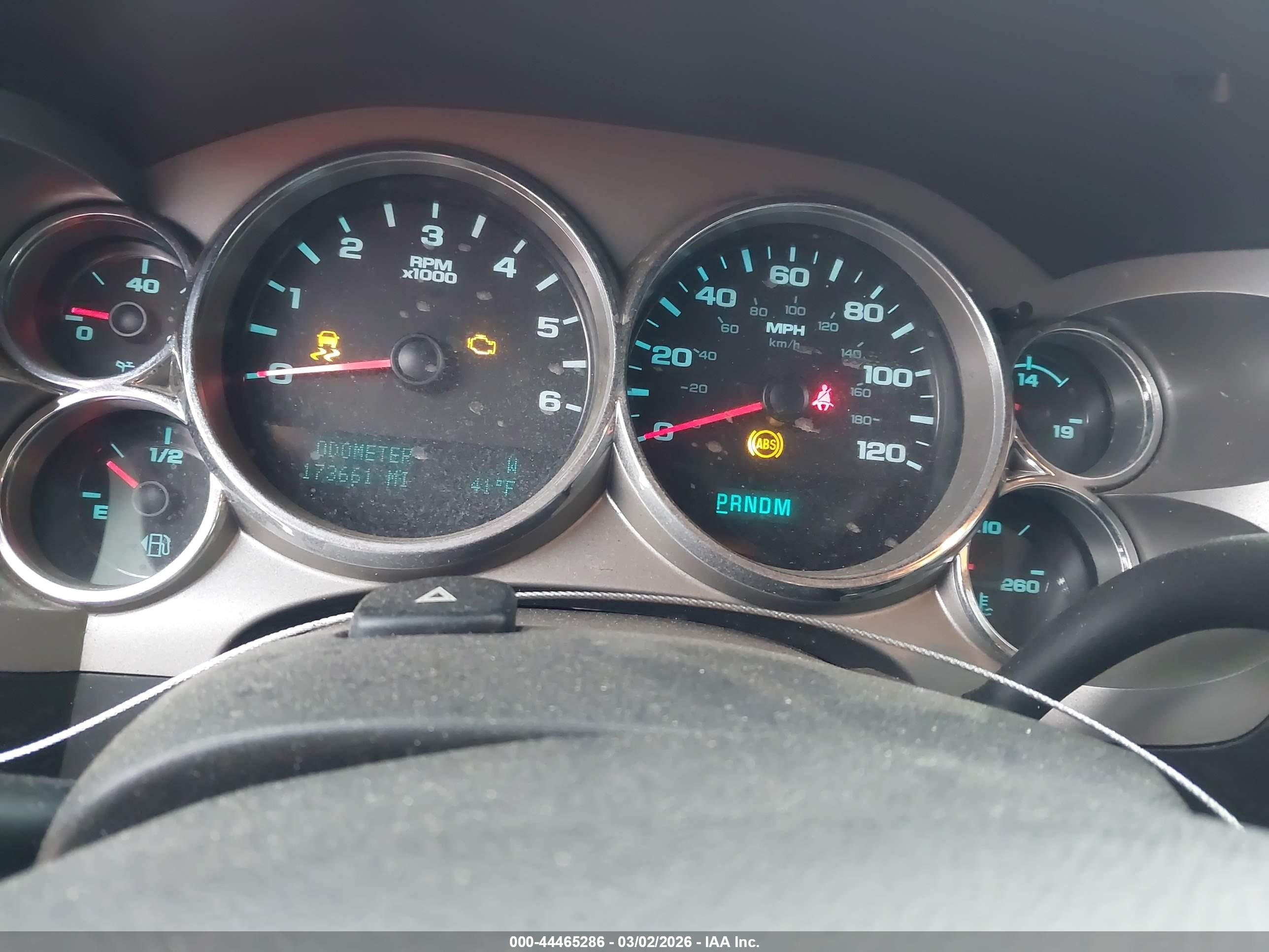 CHEVROLET SILVERADO image 7
