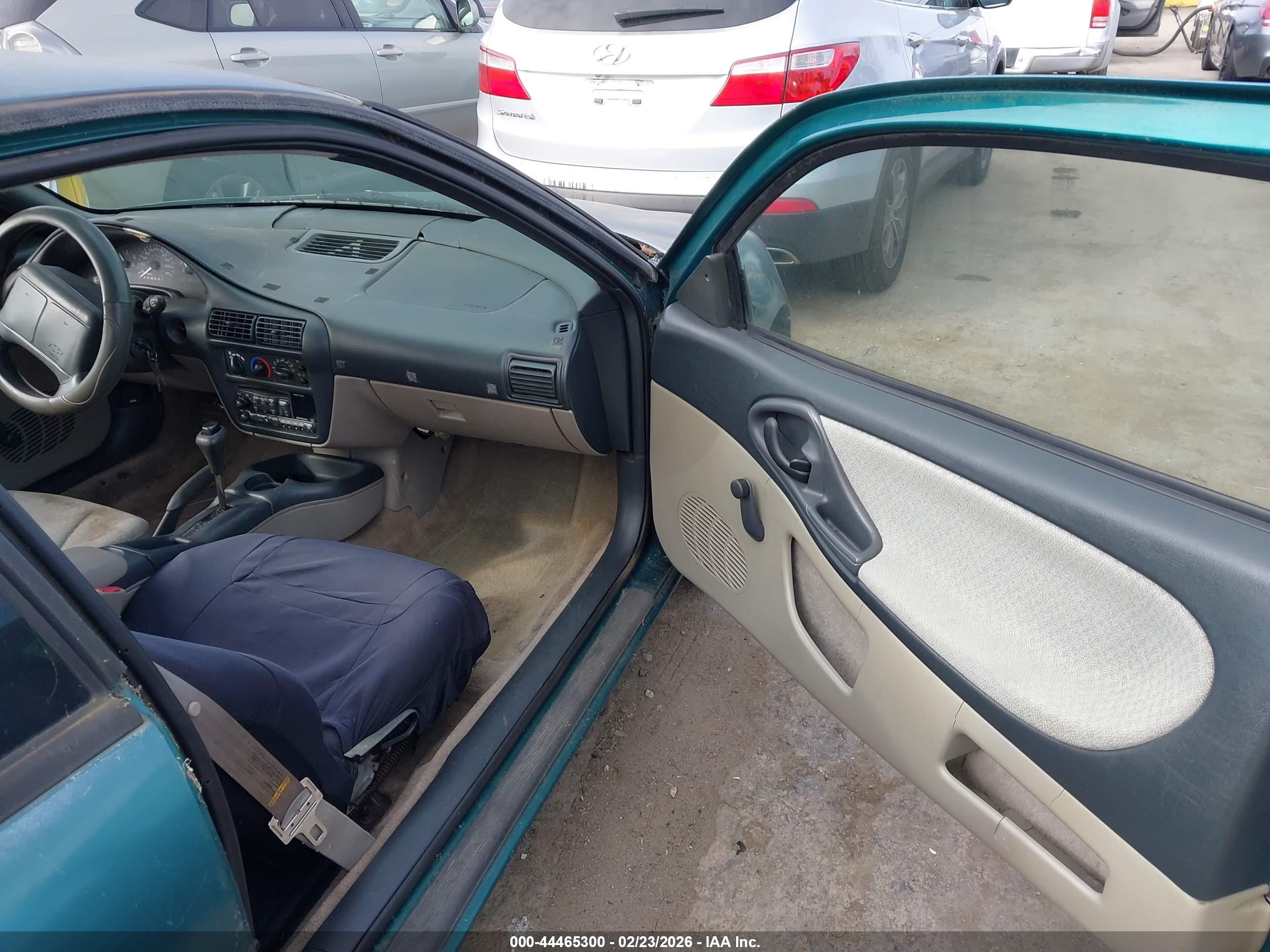 CHEVROLET CAVALIER image 5
