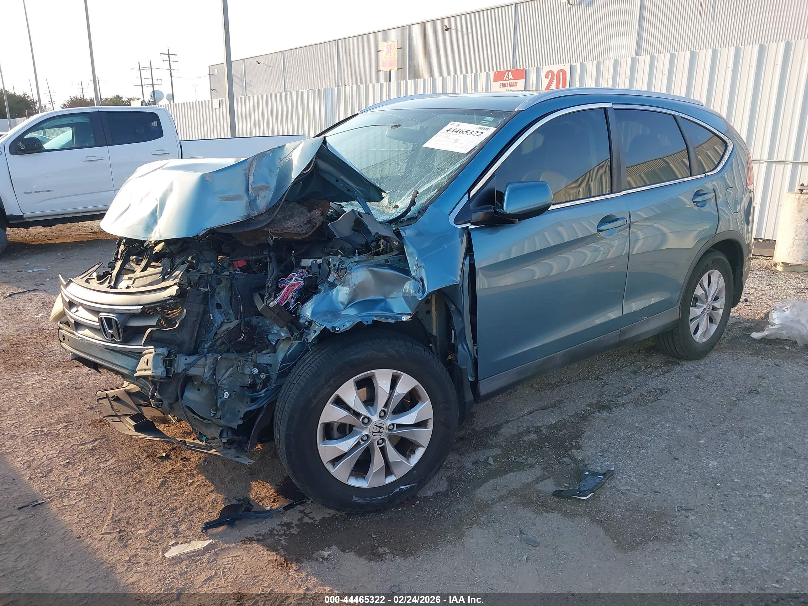 HONDA CR-V image 2