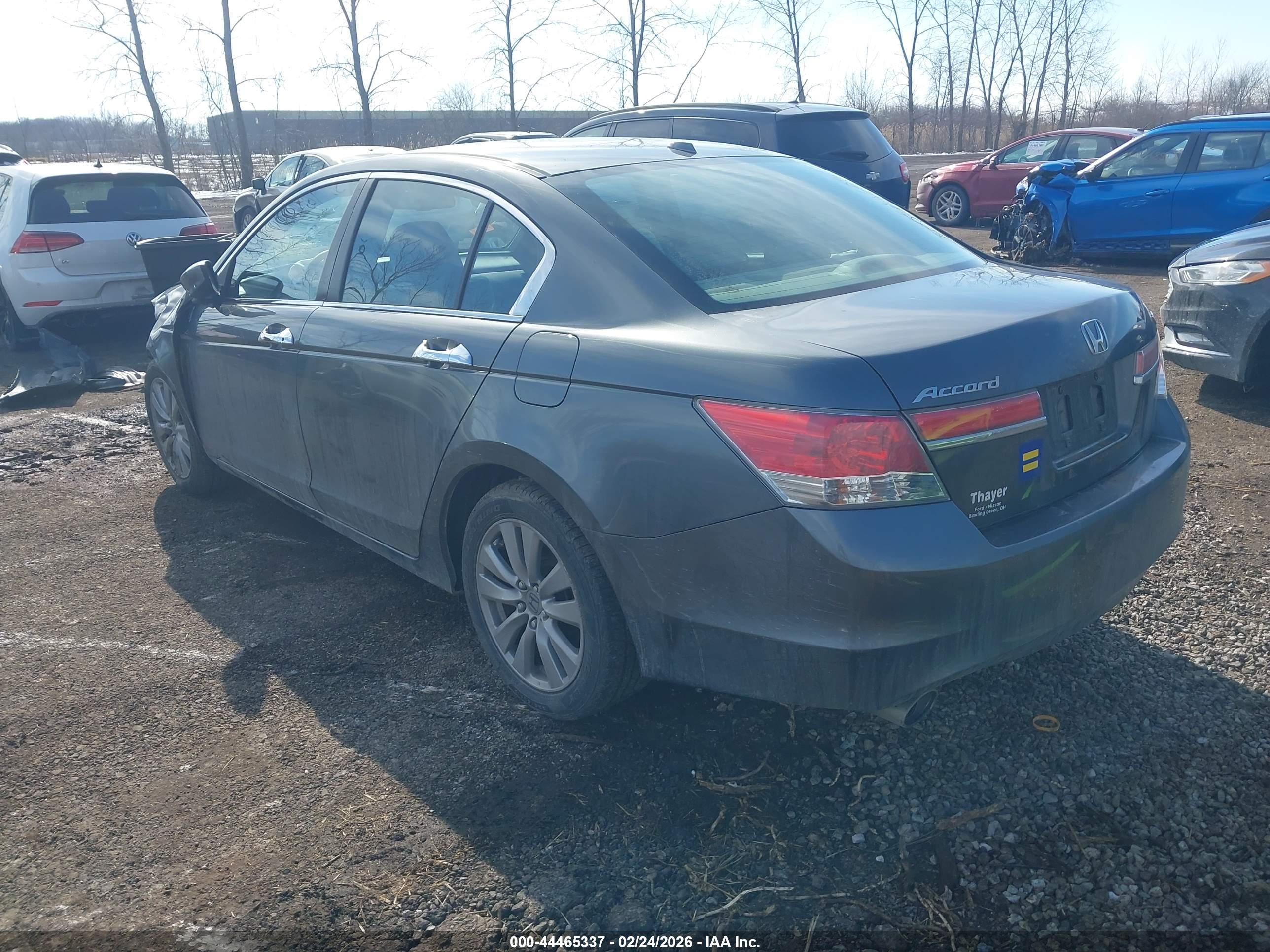 HONDA ACCORD image 3