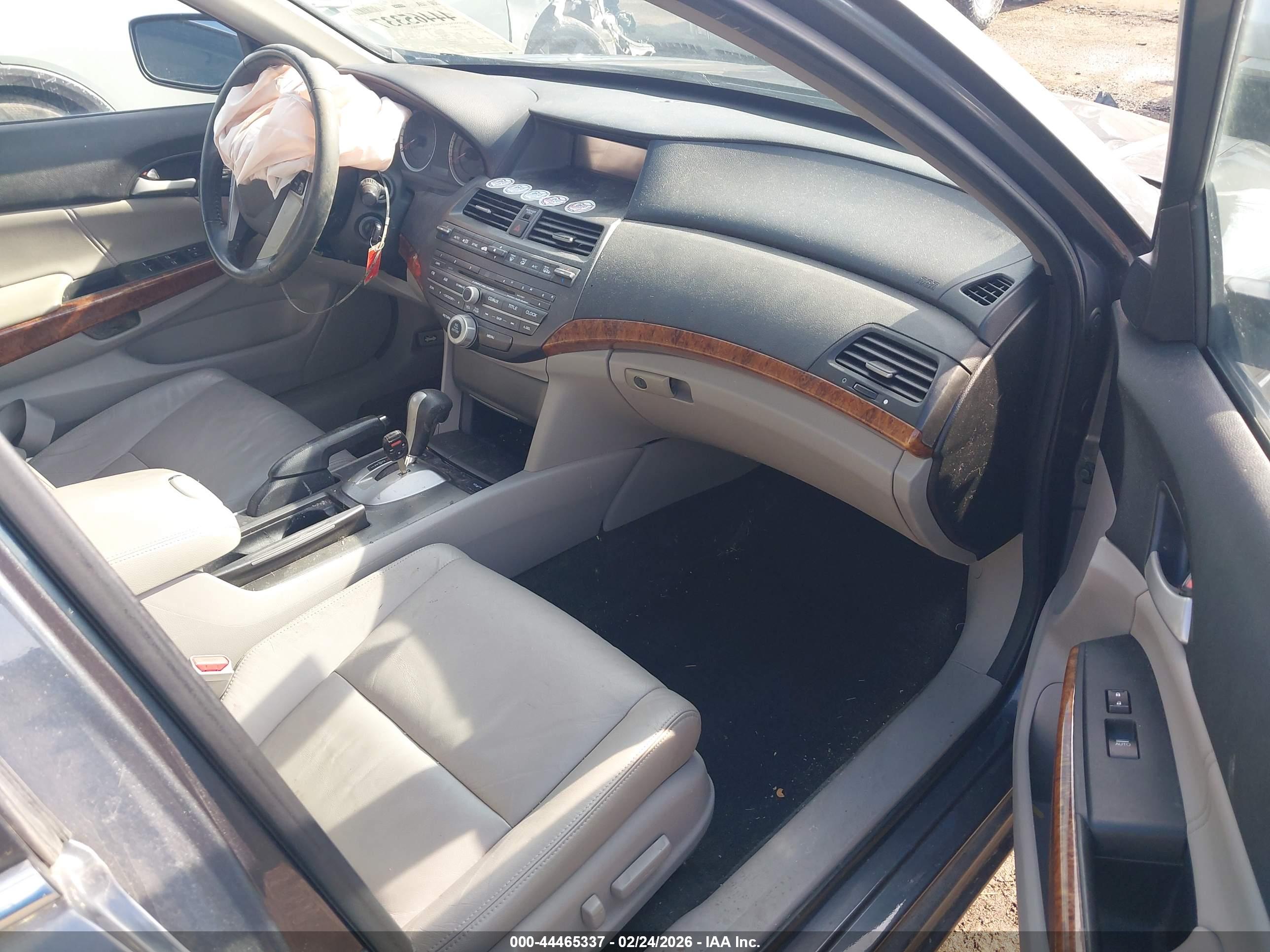 HONDA ACCORD image 5