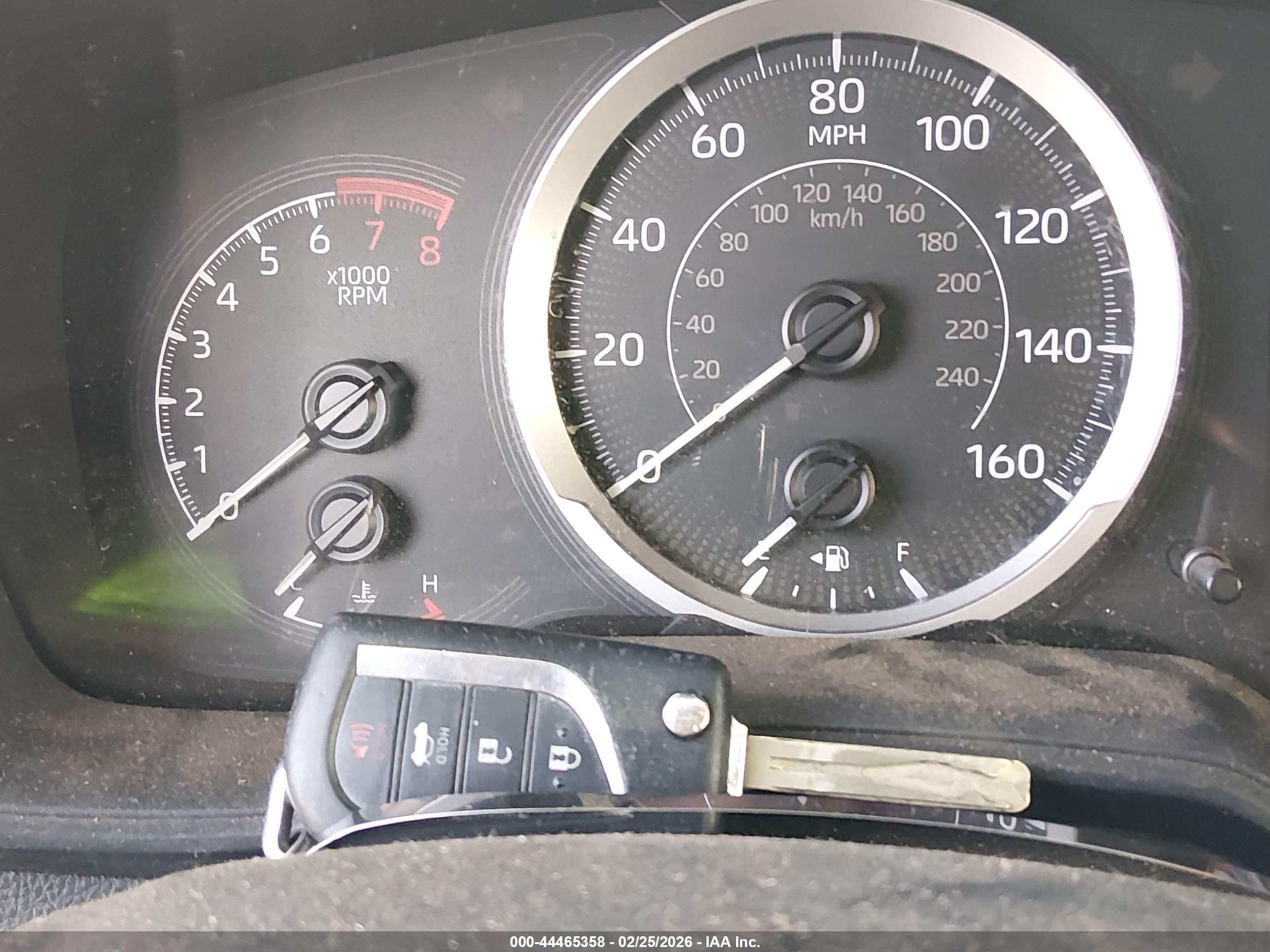 TOYOTA COROLLA image 11