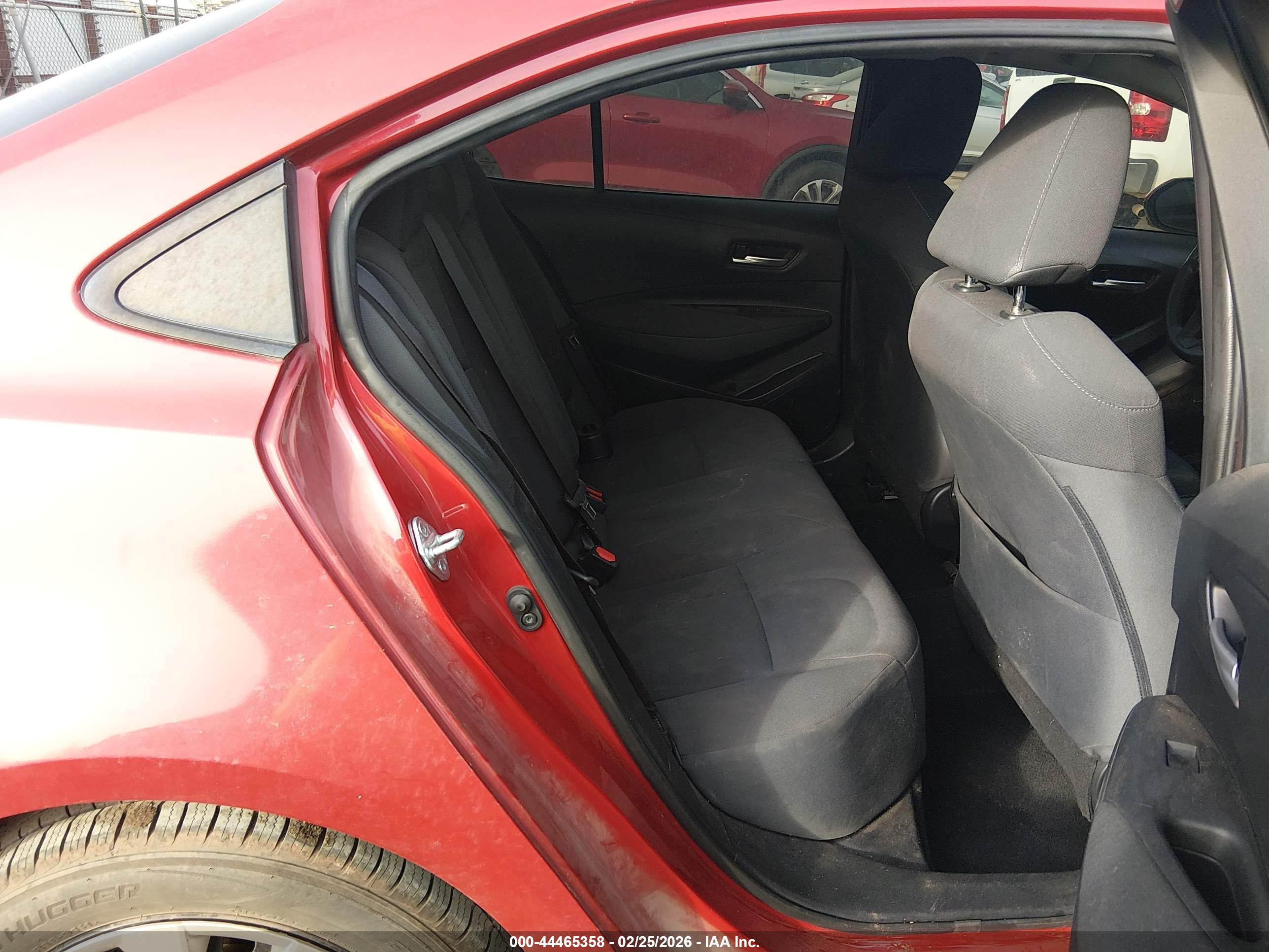 TOYOTA COROLLA image 8