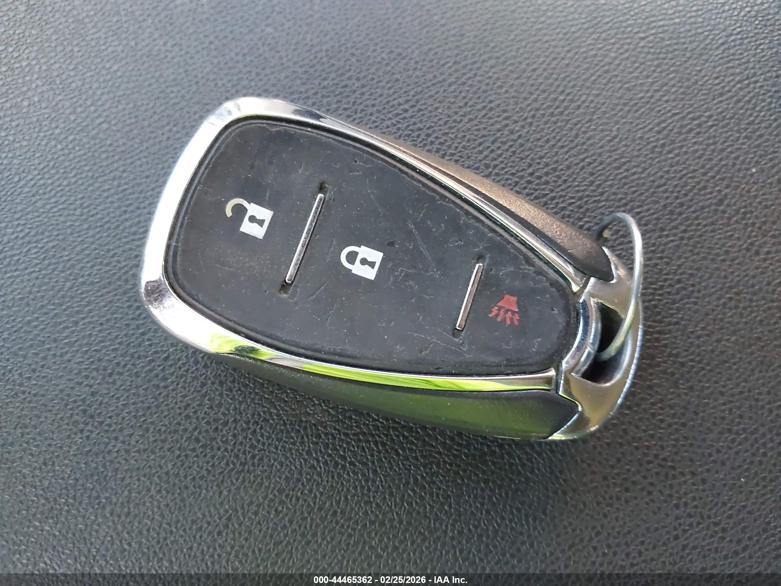 CHEVROLET EQUINOX image 11