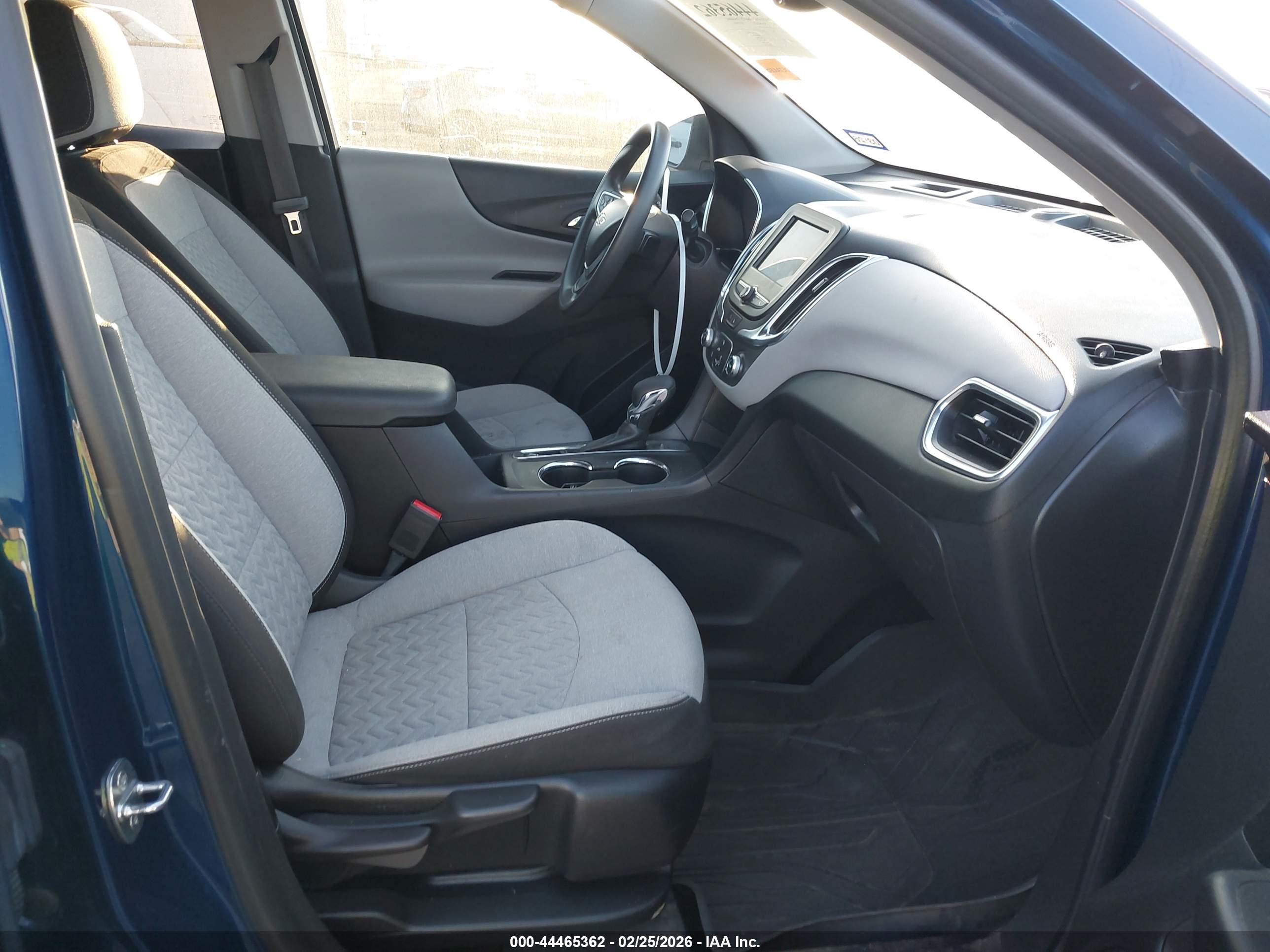 CHEVROLET EQUINOX image 5