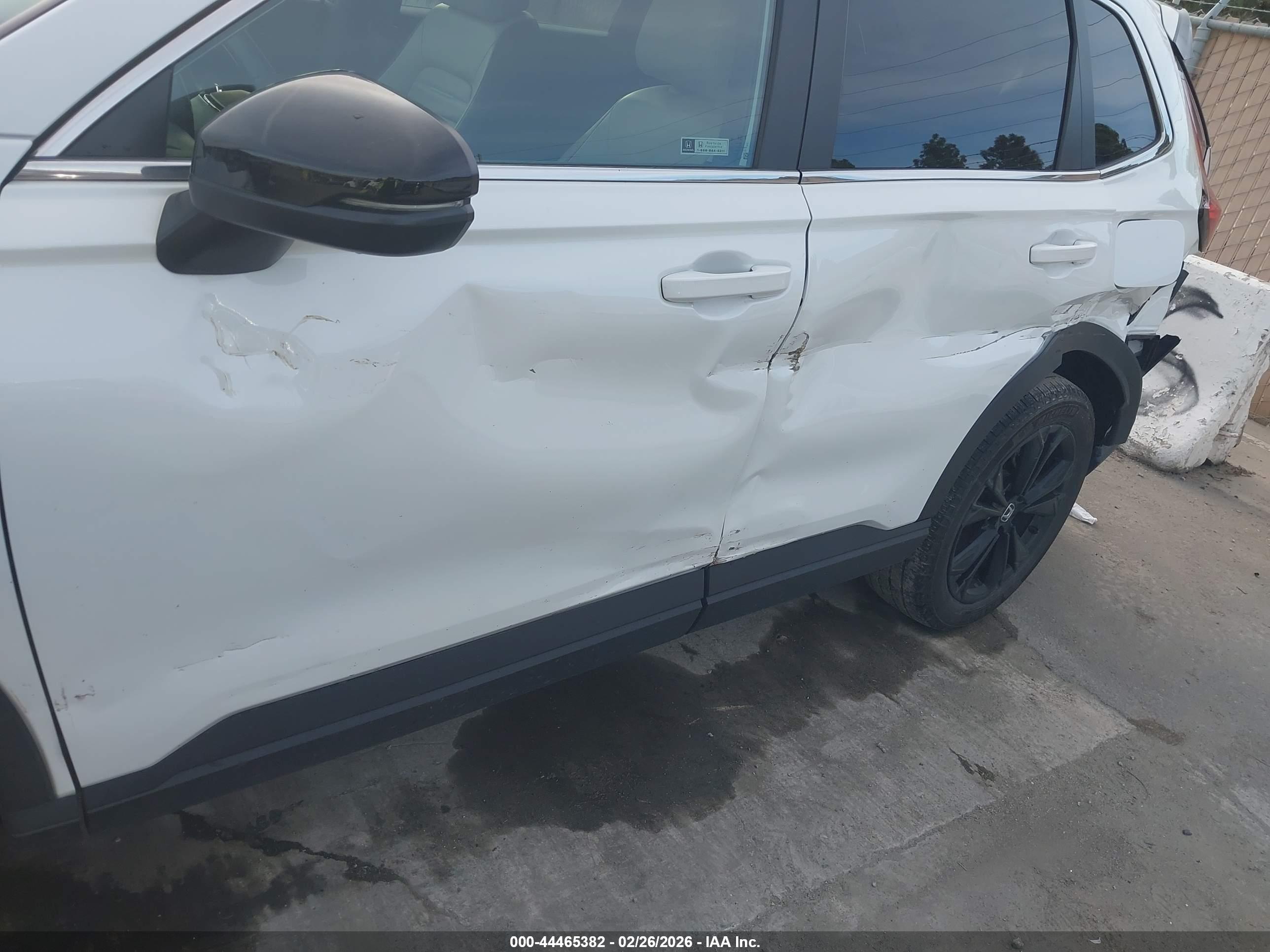 HONDA CR-V image 6