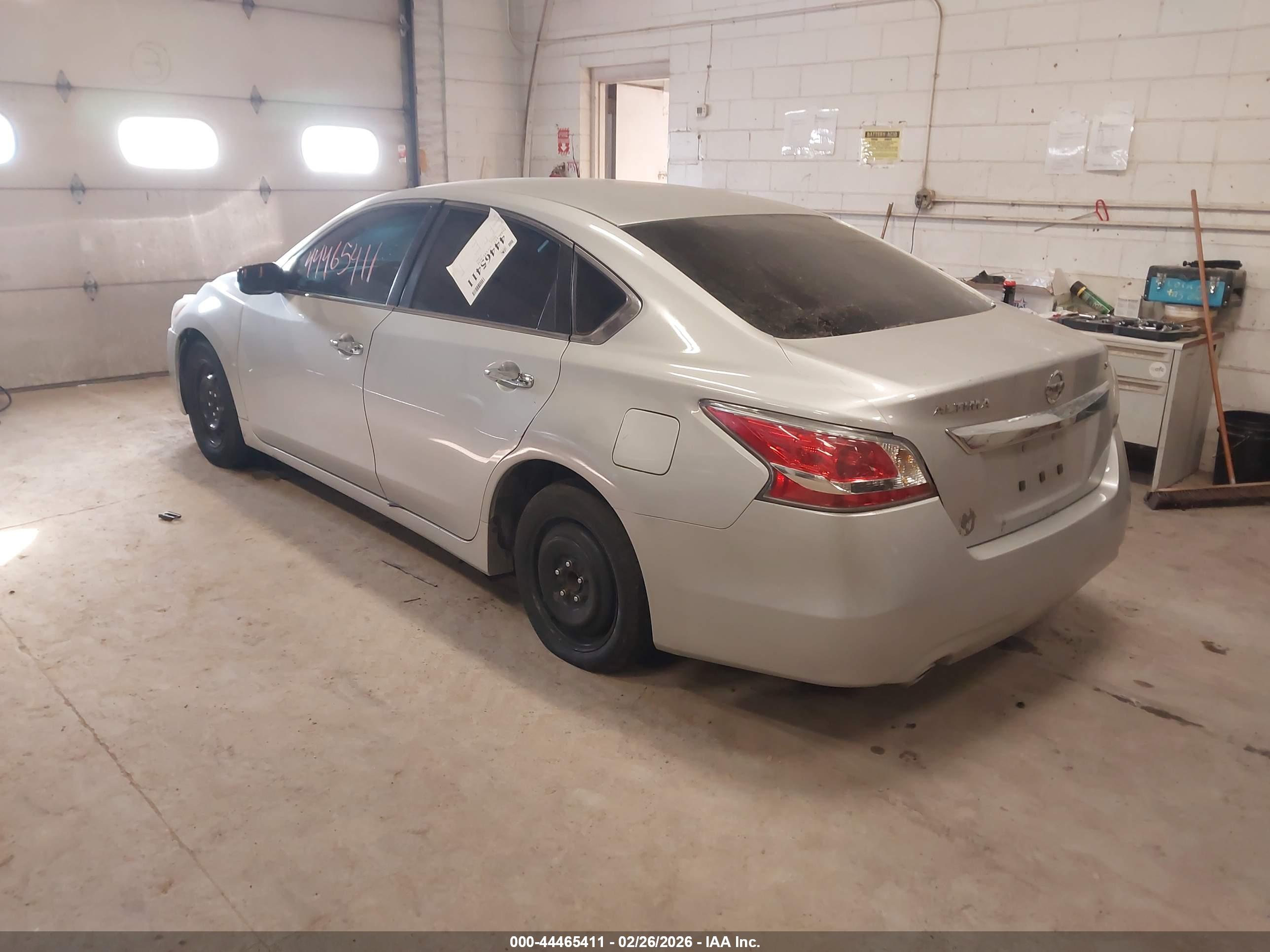 NISSAN ALTIMA image 3