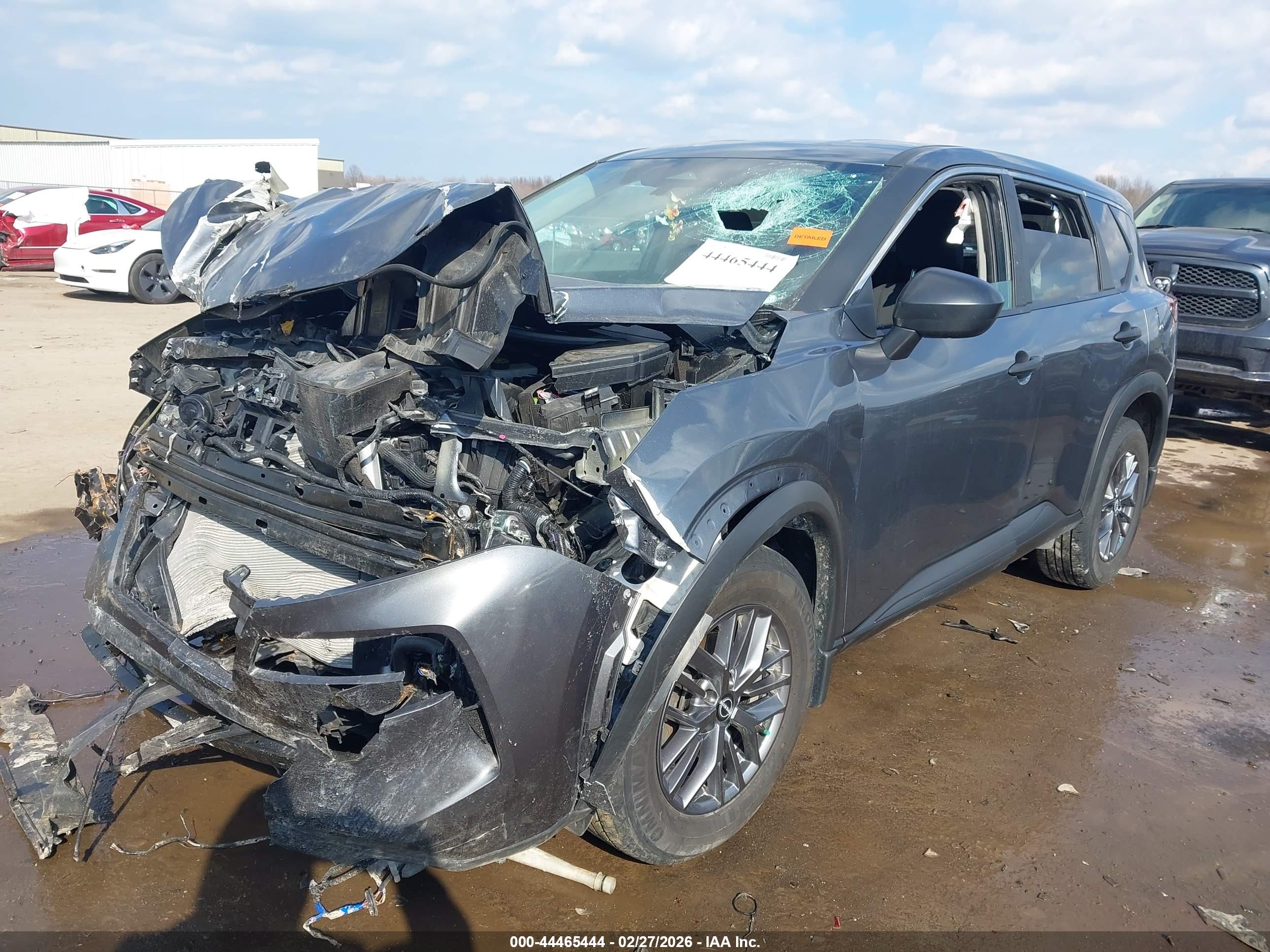 NISSAN ROGUE image 2
